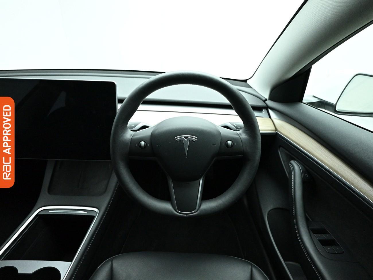 Tesla Model 3 view 10