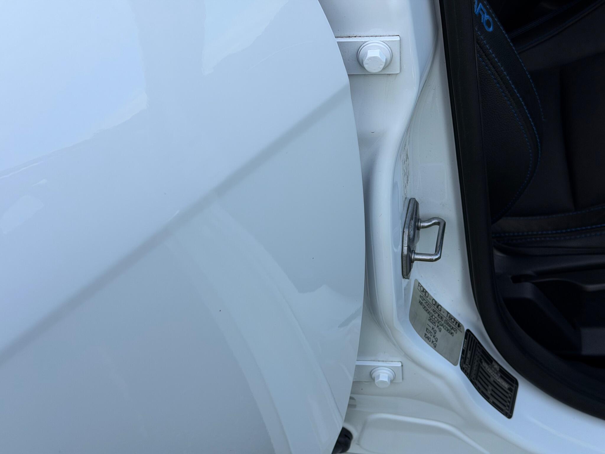 Ford Focus view 37