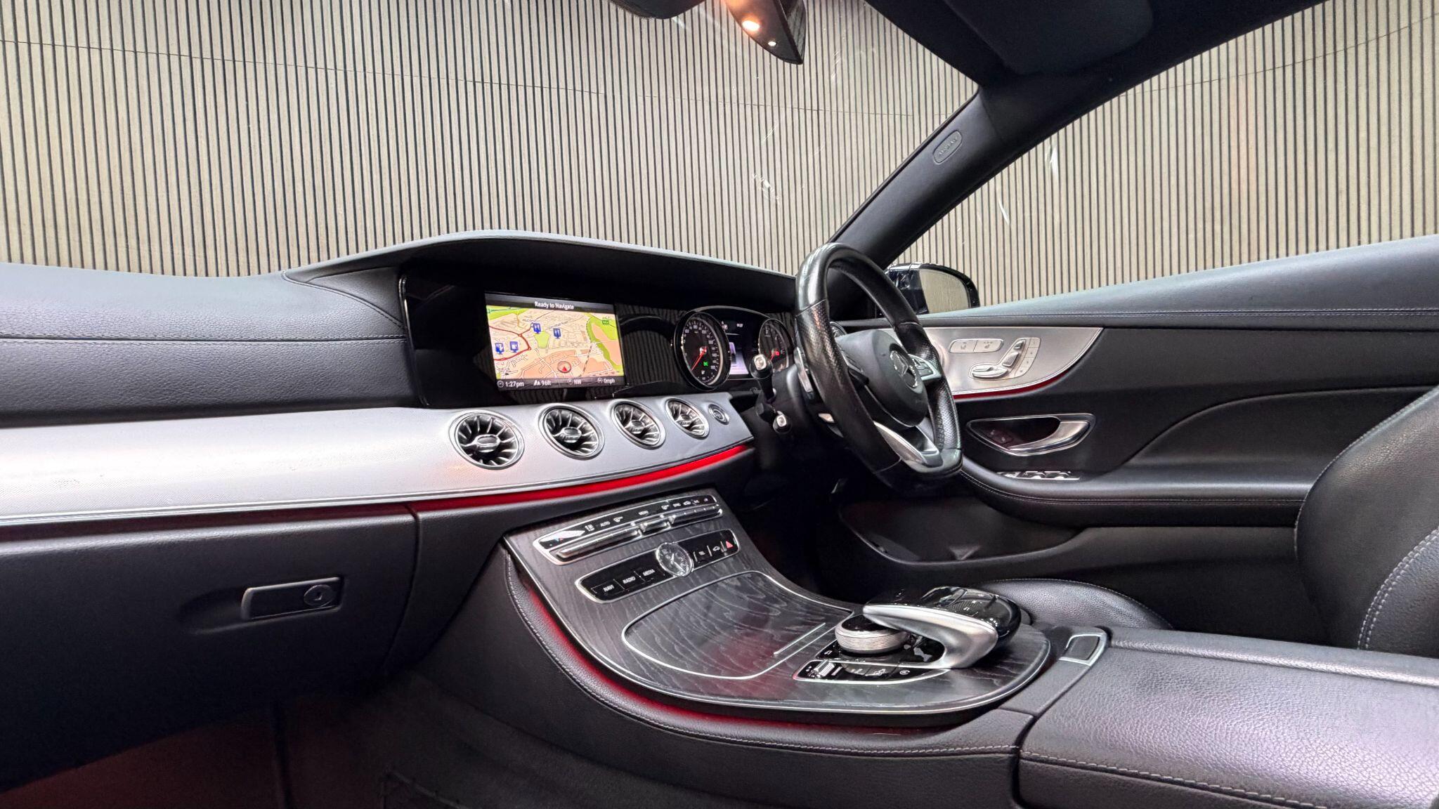 Mercedes-Benz E-Class view 10
