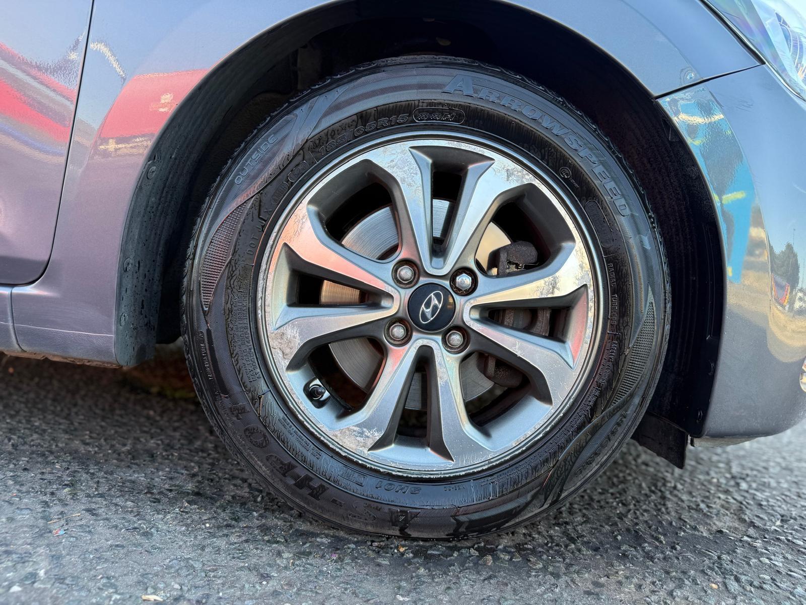 Hyundai I20 view 35