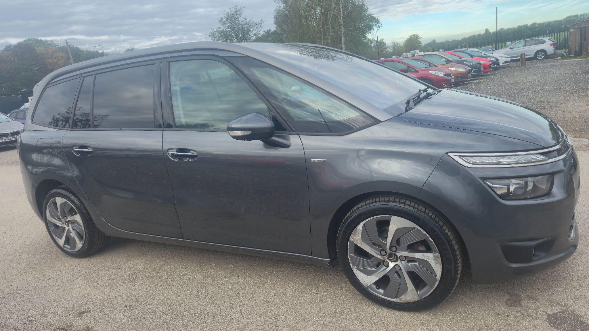 Citroen Grand C4 Picasso view 7