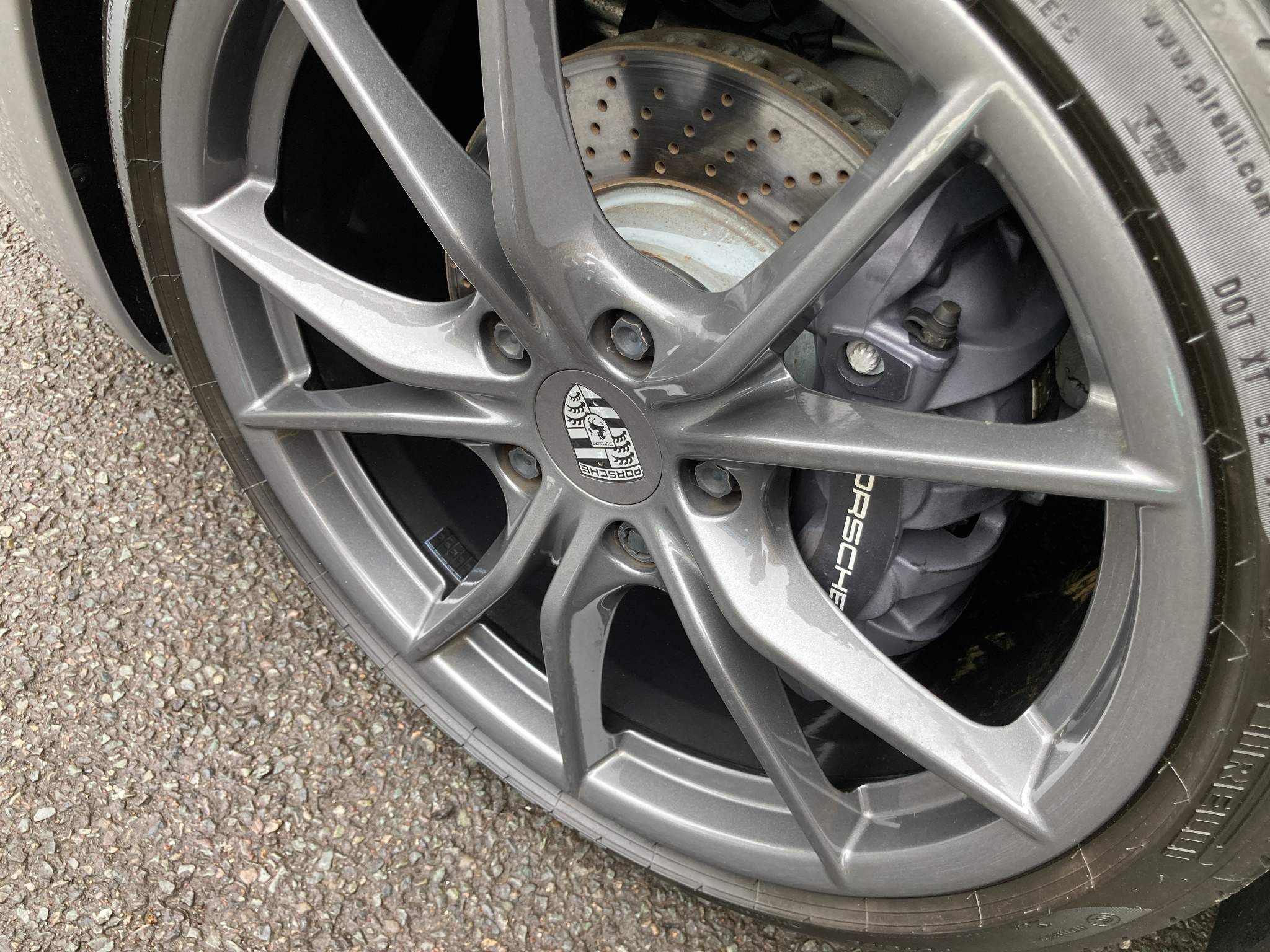 Porsche 911 view 54