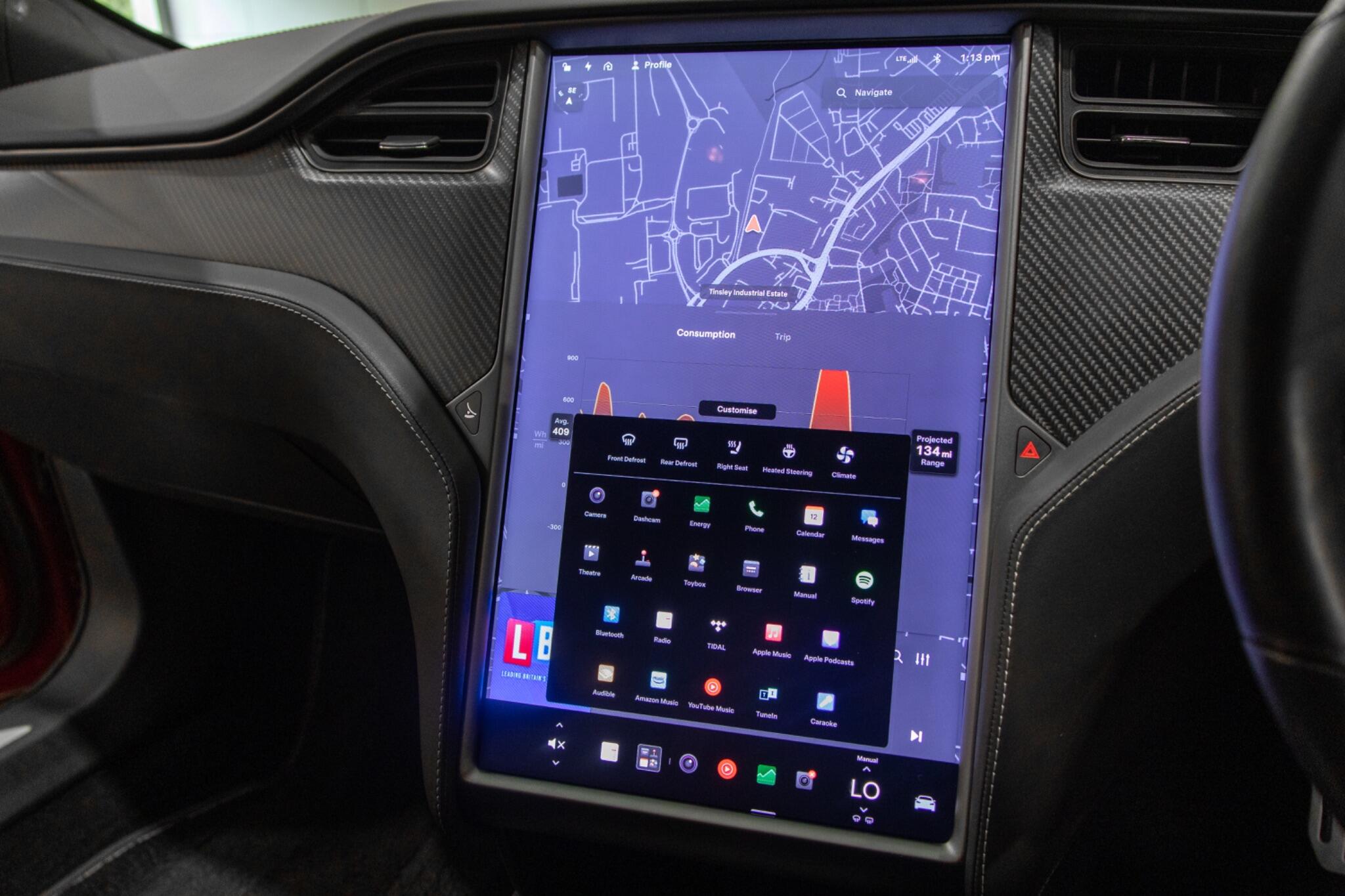 Tesla Model S view 29