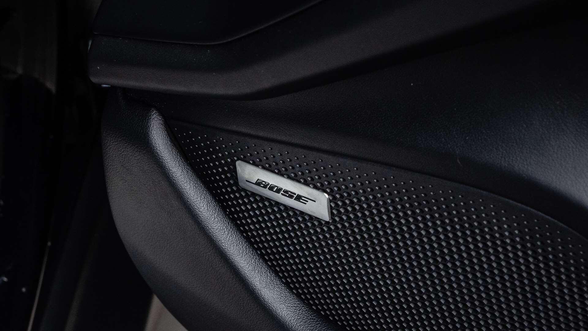 Porsche Taycan view 31