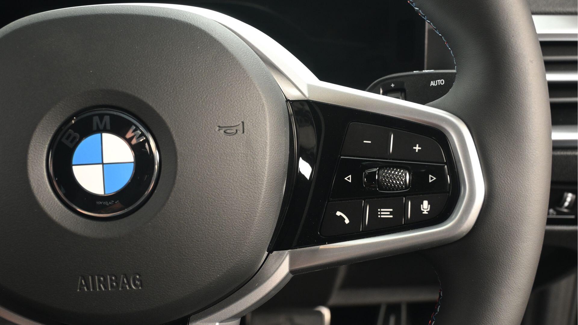 BMW i4 view 18