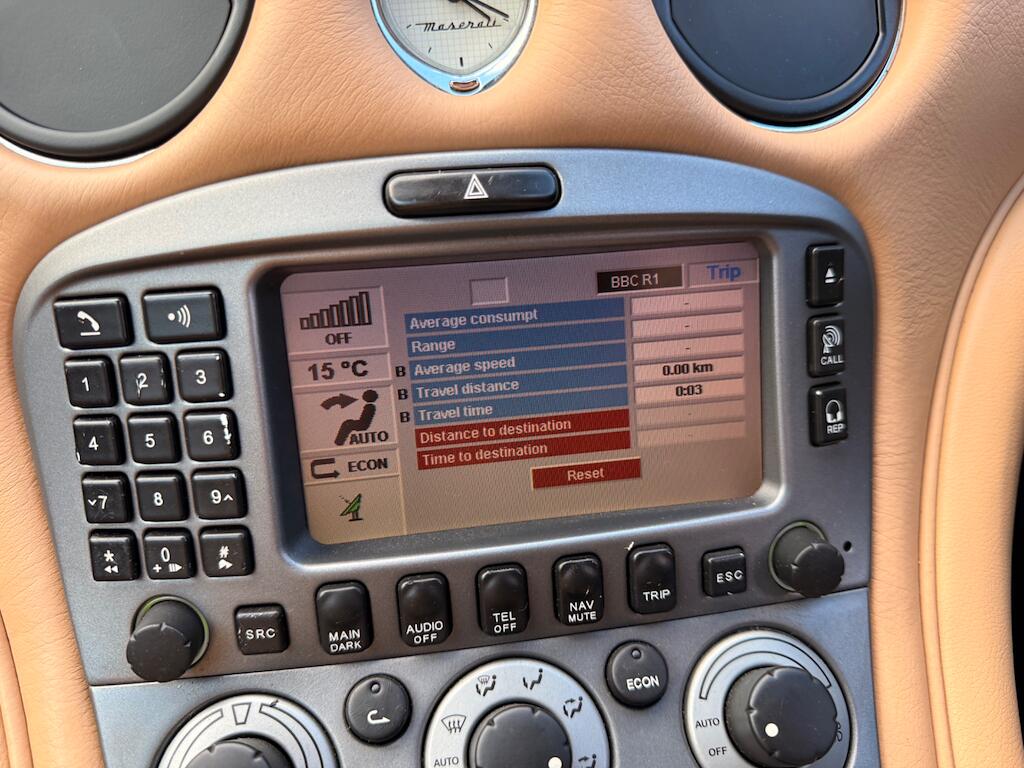 Maserati Coupe view 54