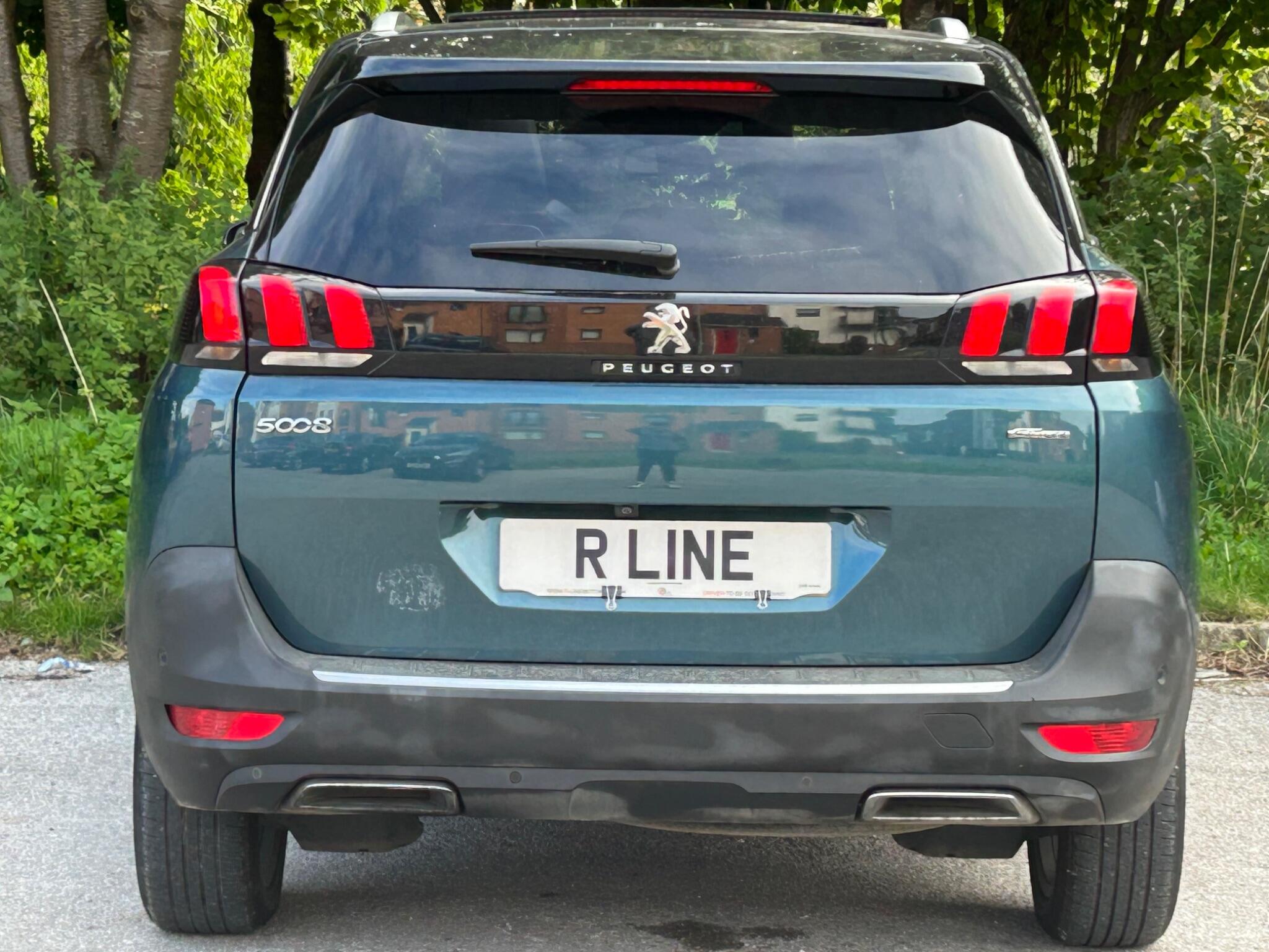 Peugeot 5008 view 10