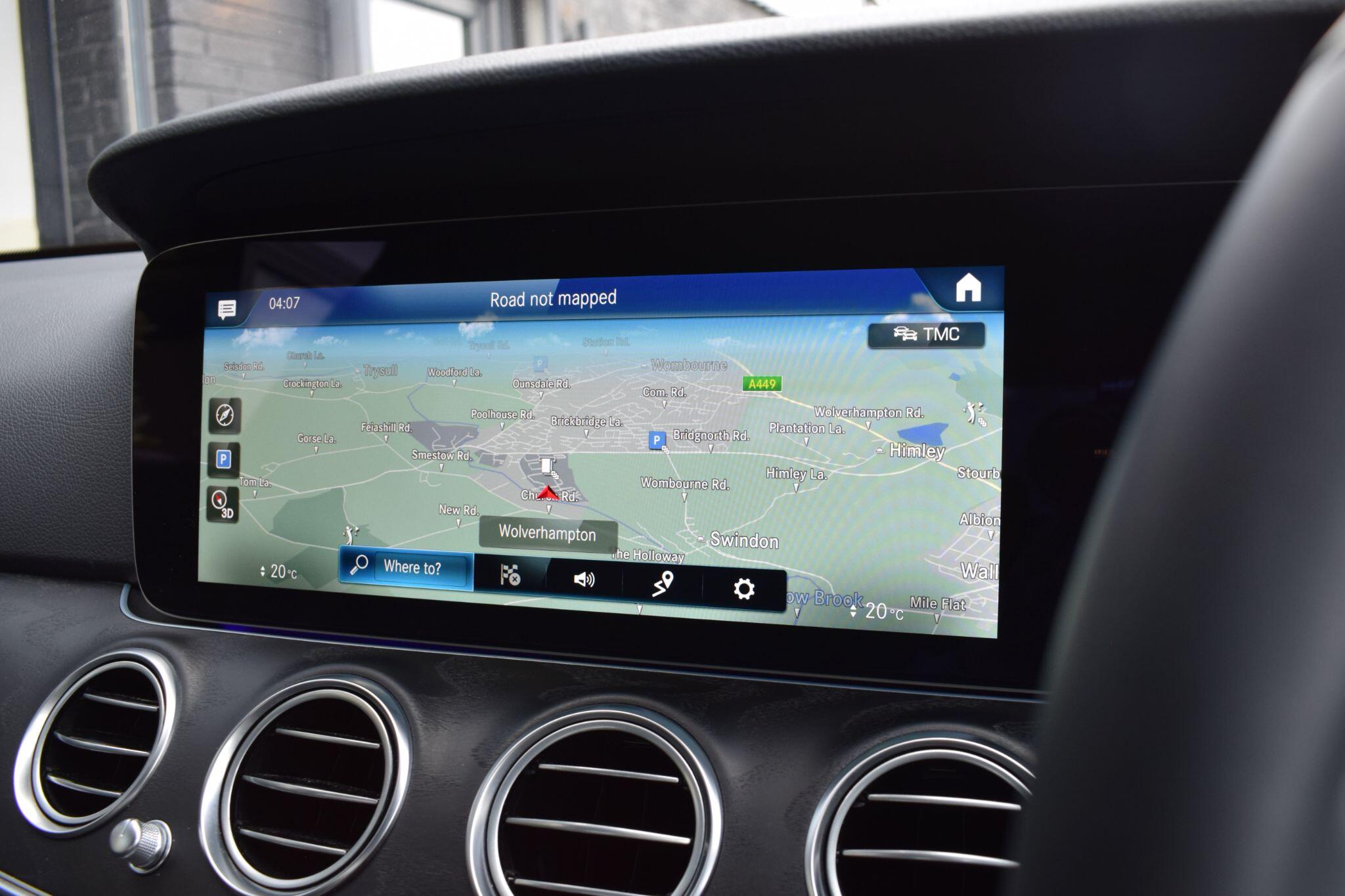 Mercedes-Benz E-Class view 22