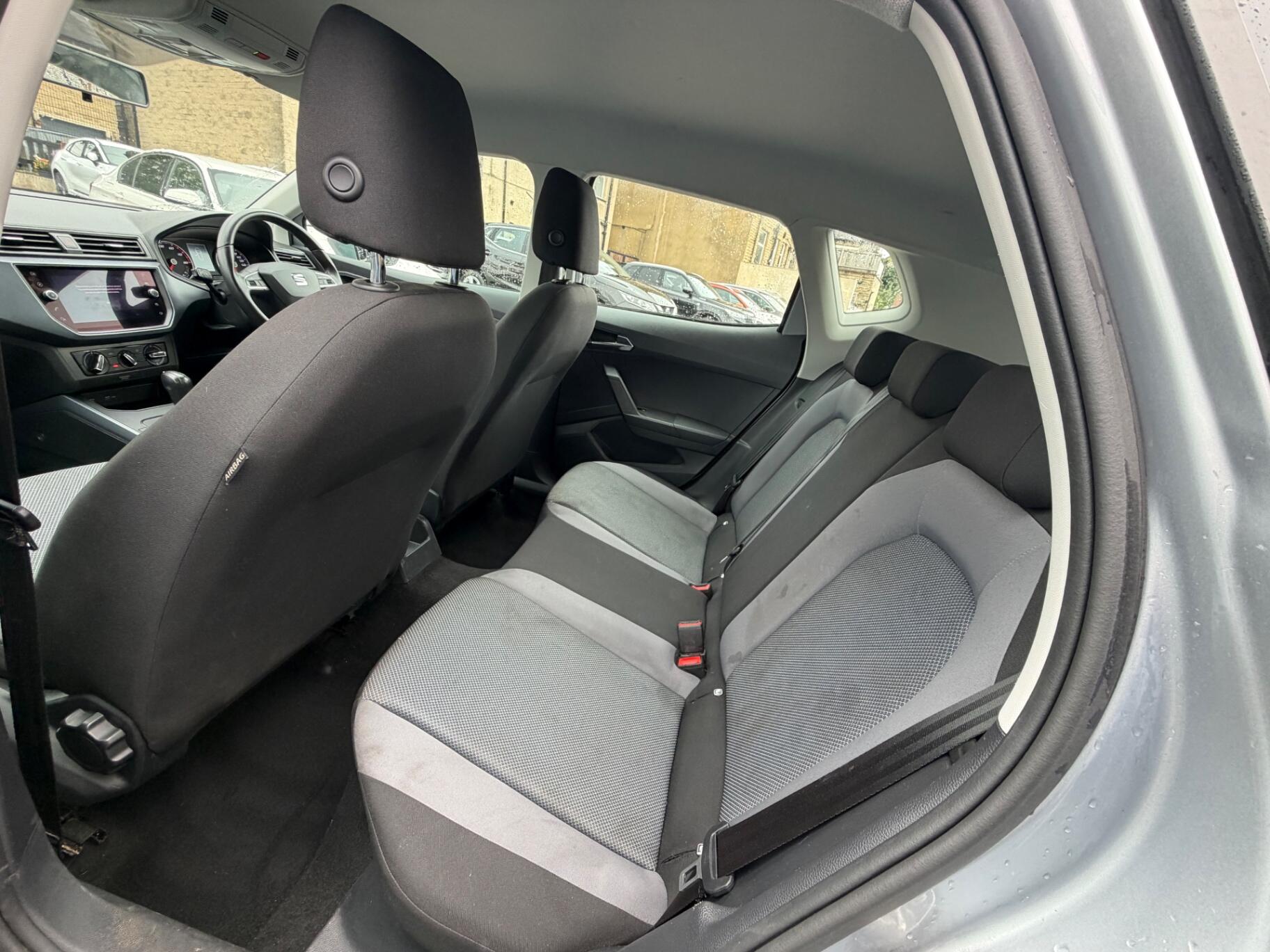 Seat Arona view 13