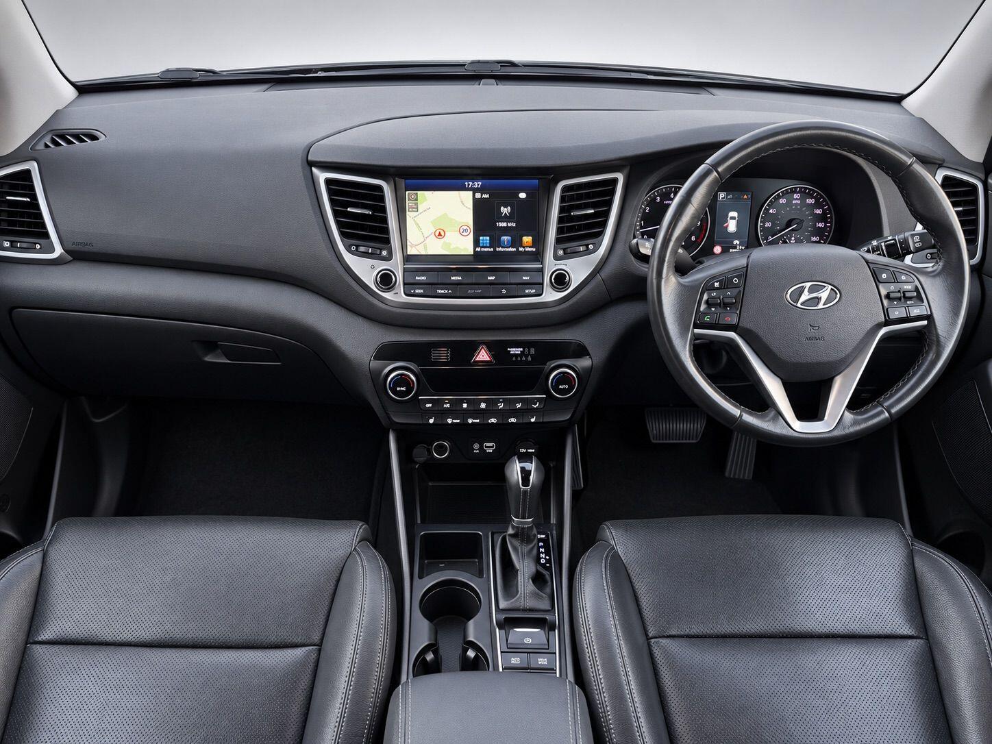 Hyundai Tucson view 2