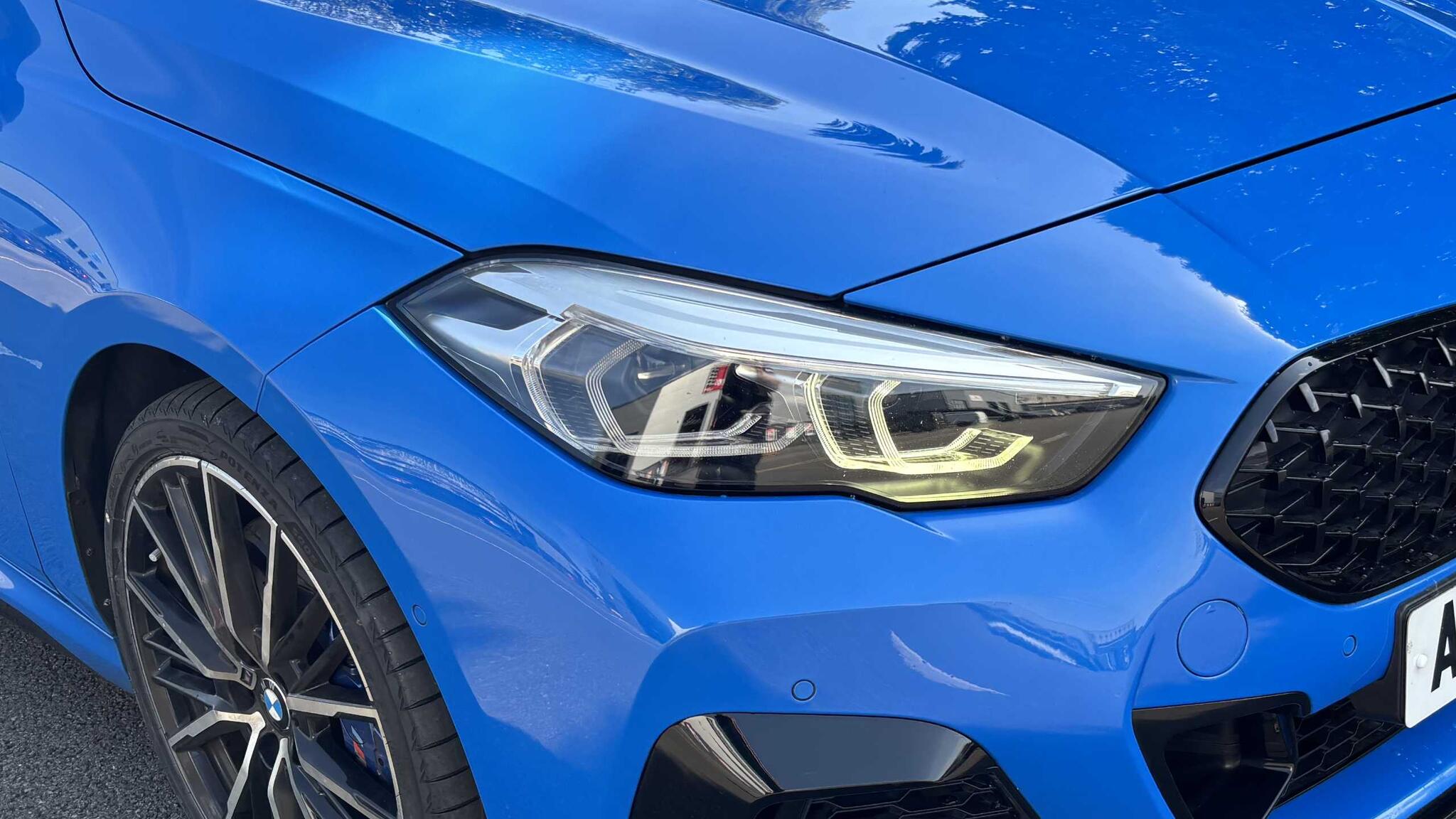 BMW 2 Series view 39
