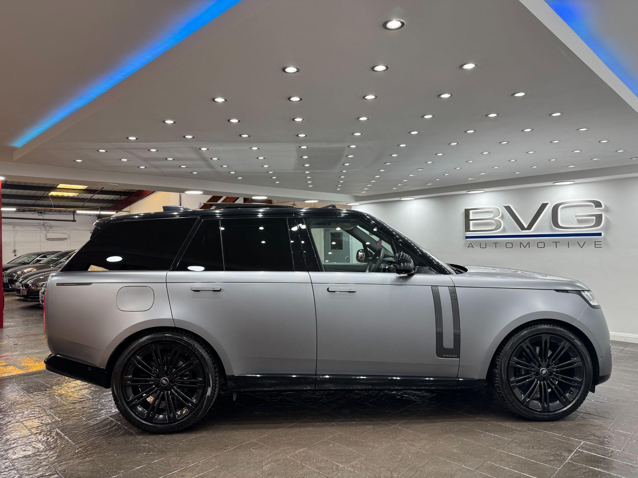 Land Rover Range Rover view 7