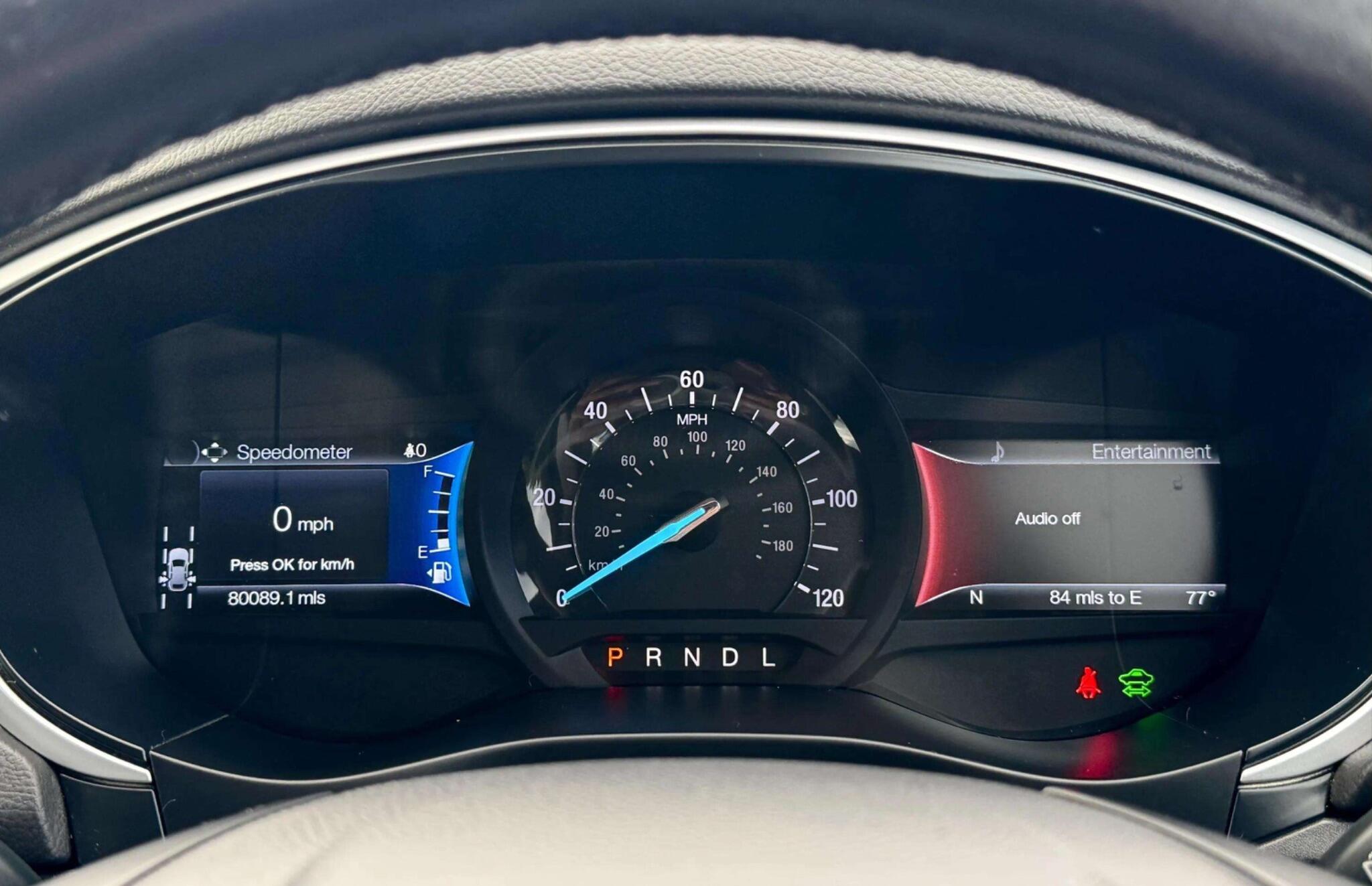 Ford Mondeo view 27