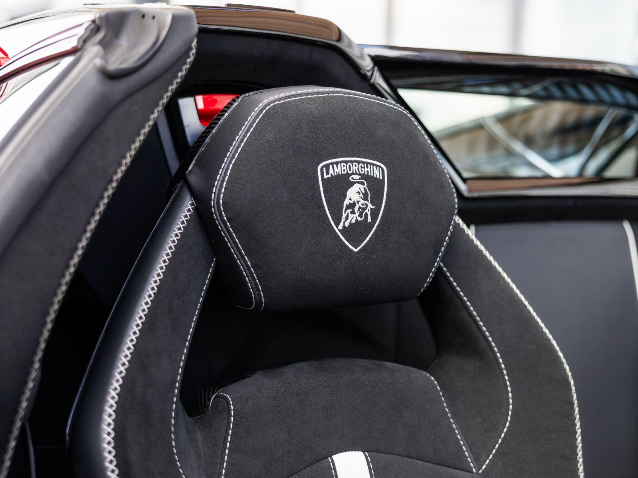 Lamborghini Aventador view 38