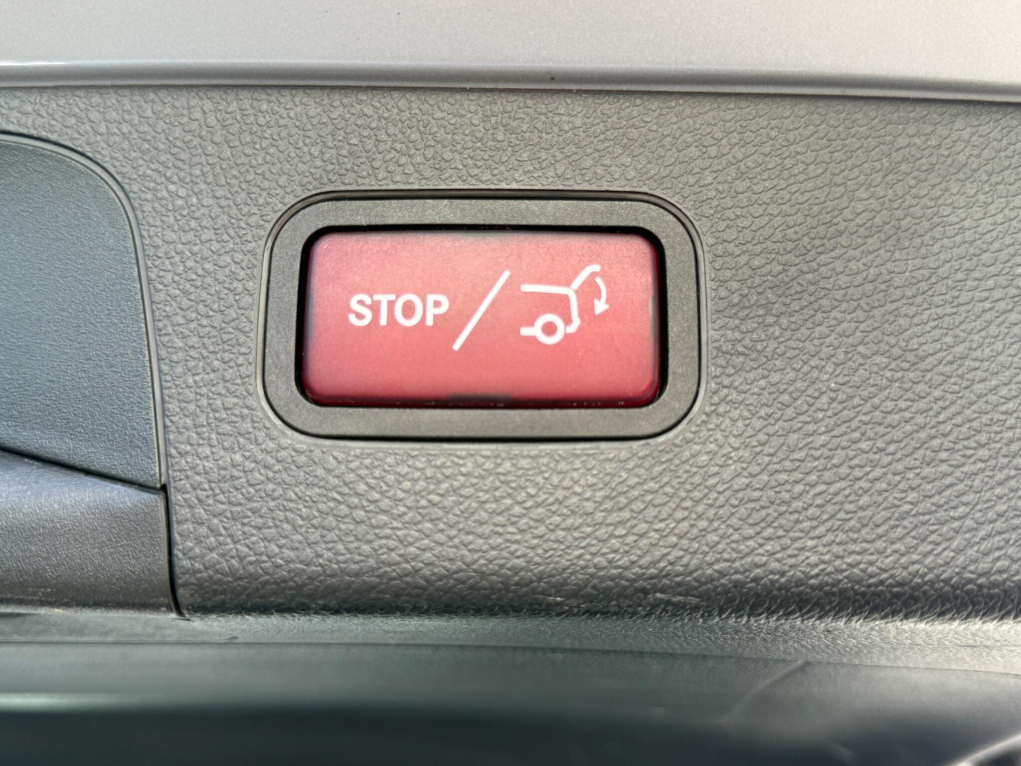 Mercedes-Benz GLC - Image 48