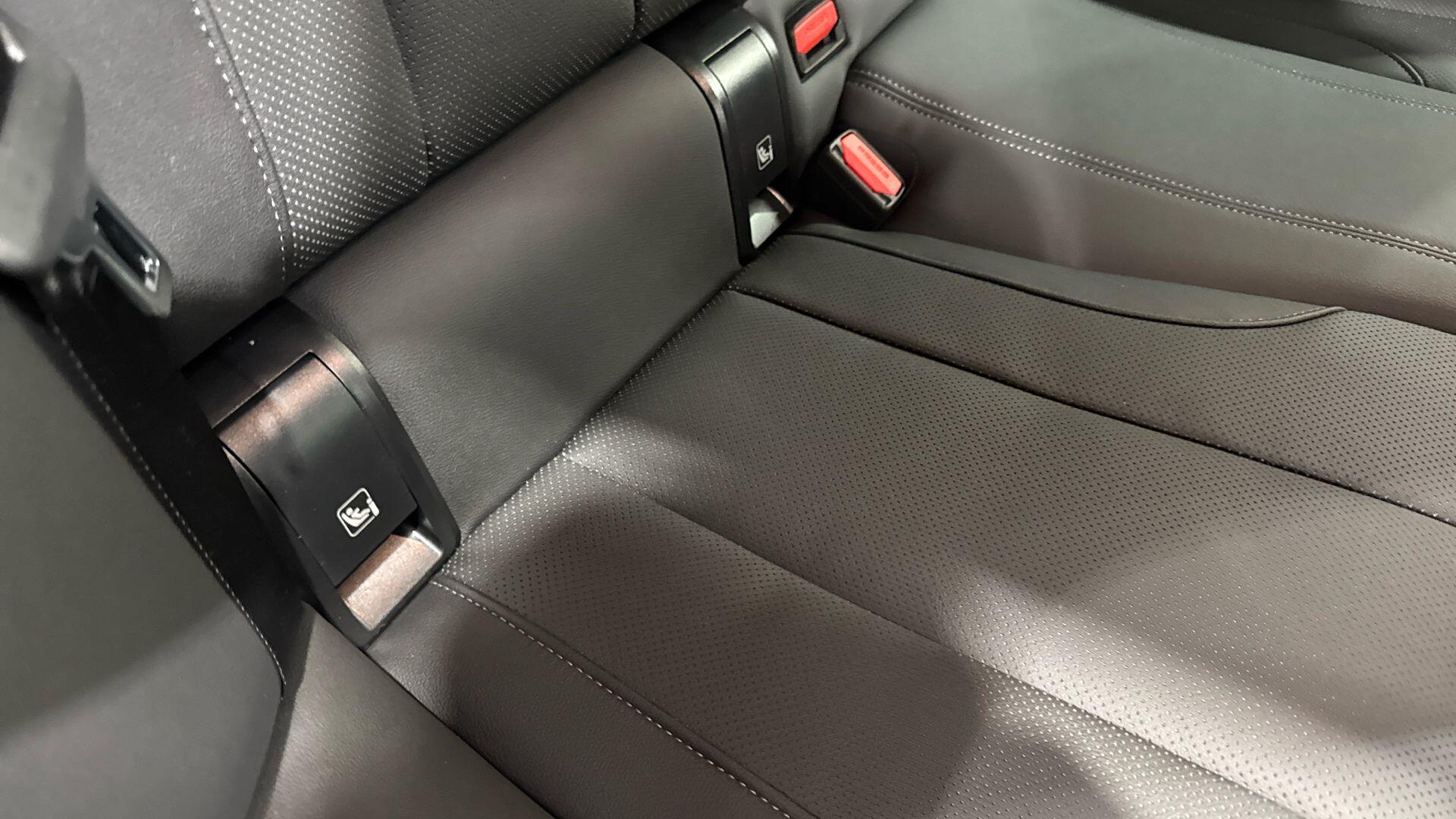 BMW I4 view 29
