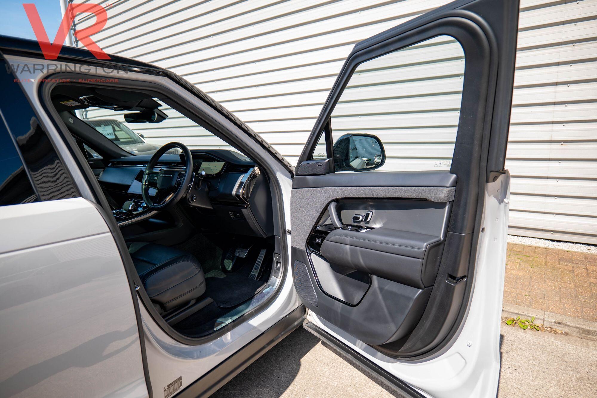 Land Rover Range Rover Sport view 21