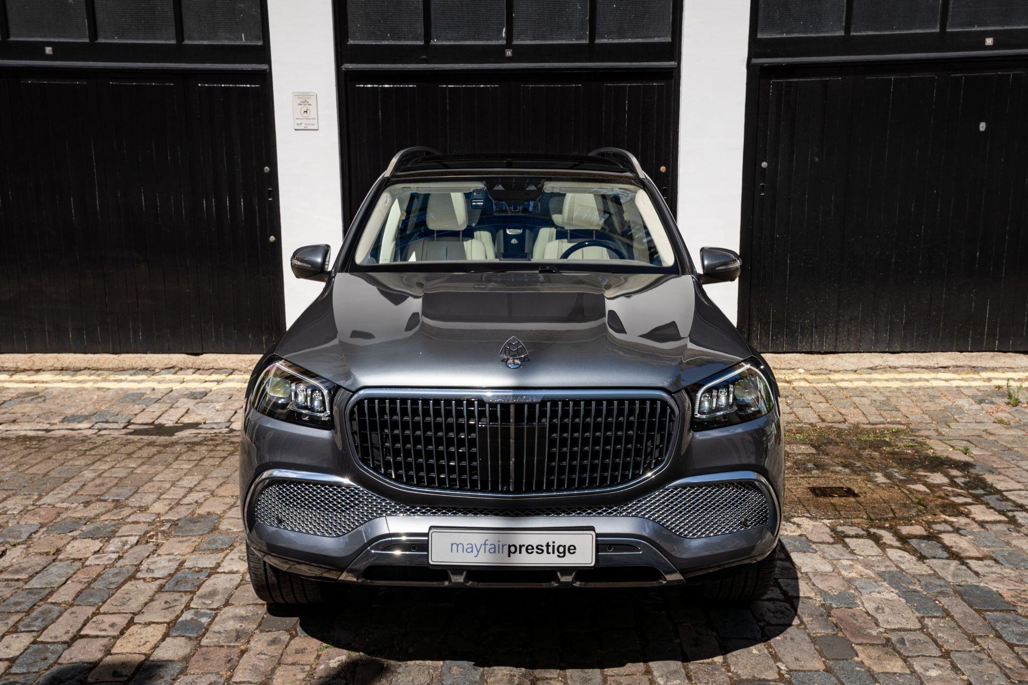 Mercedes-Benz GLS view 2