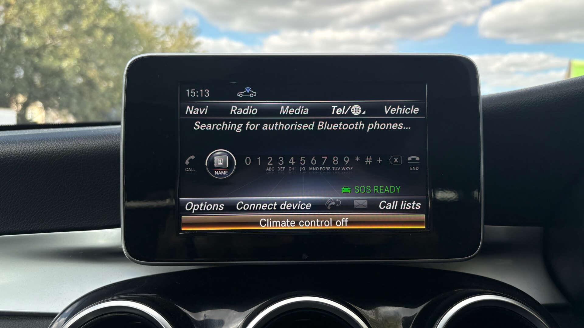 Mercedes-Benz C-Class view 27