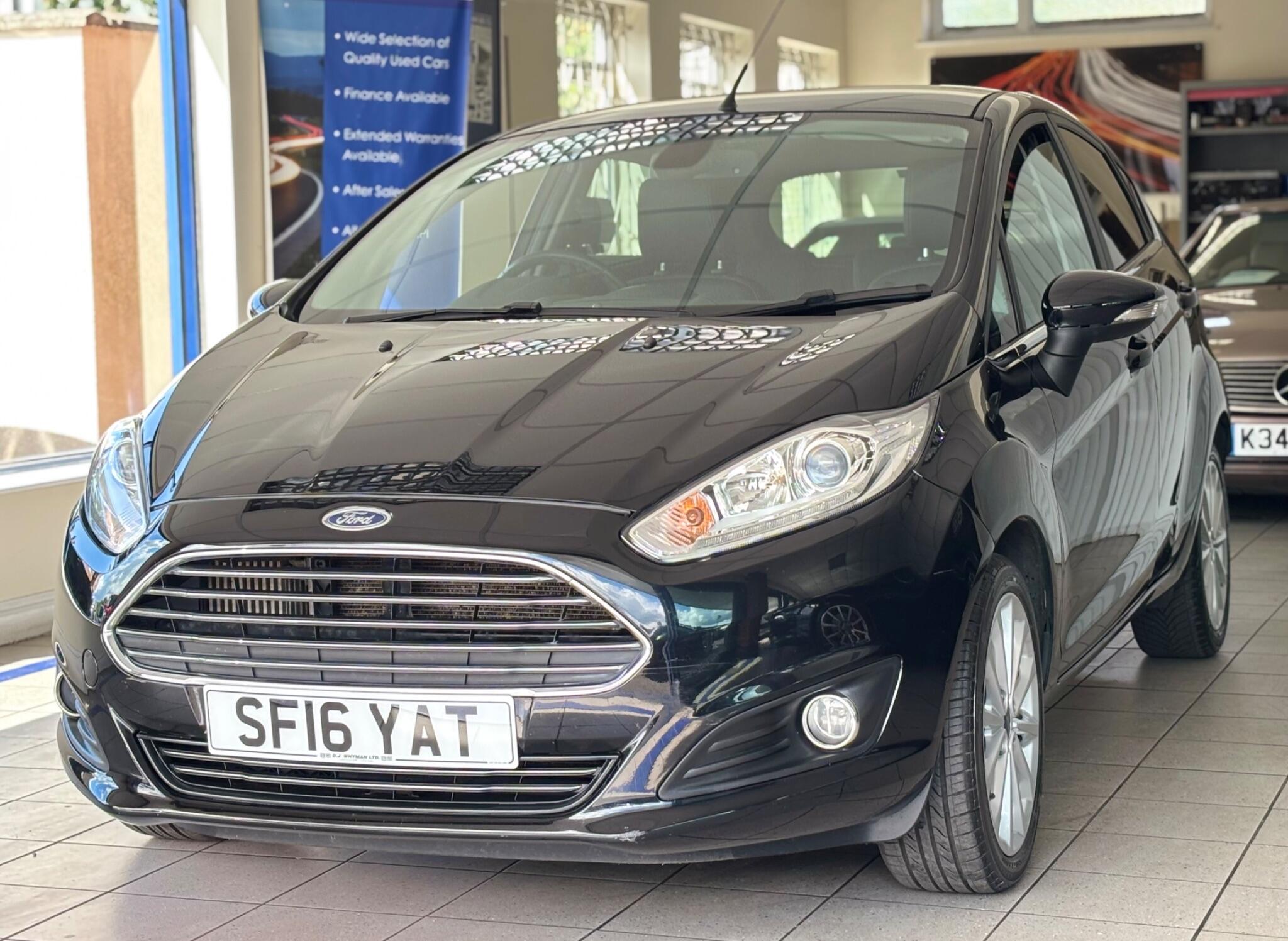 Ford Fiesta view 6