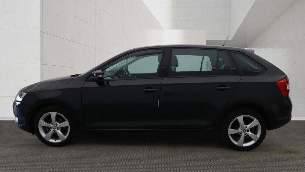 Skoda Rapid view 10