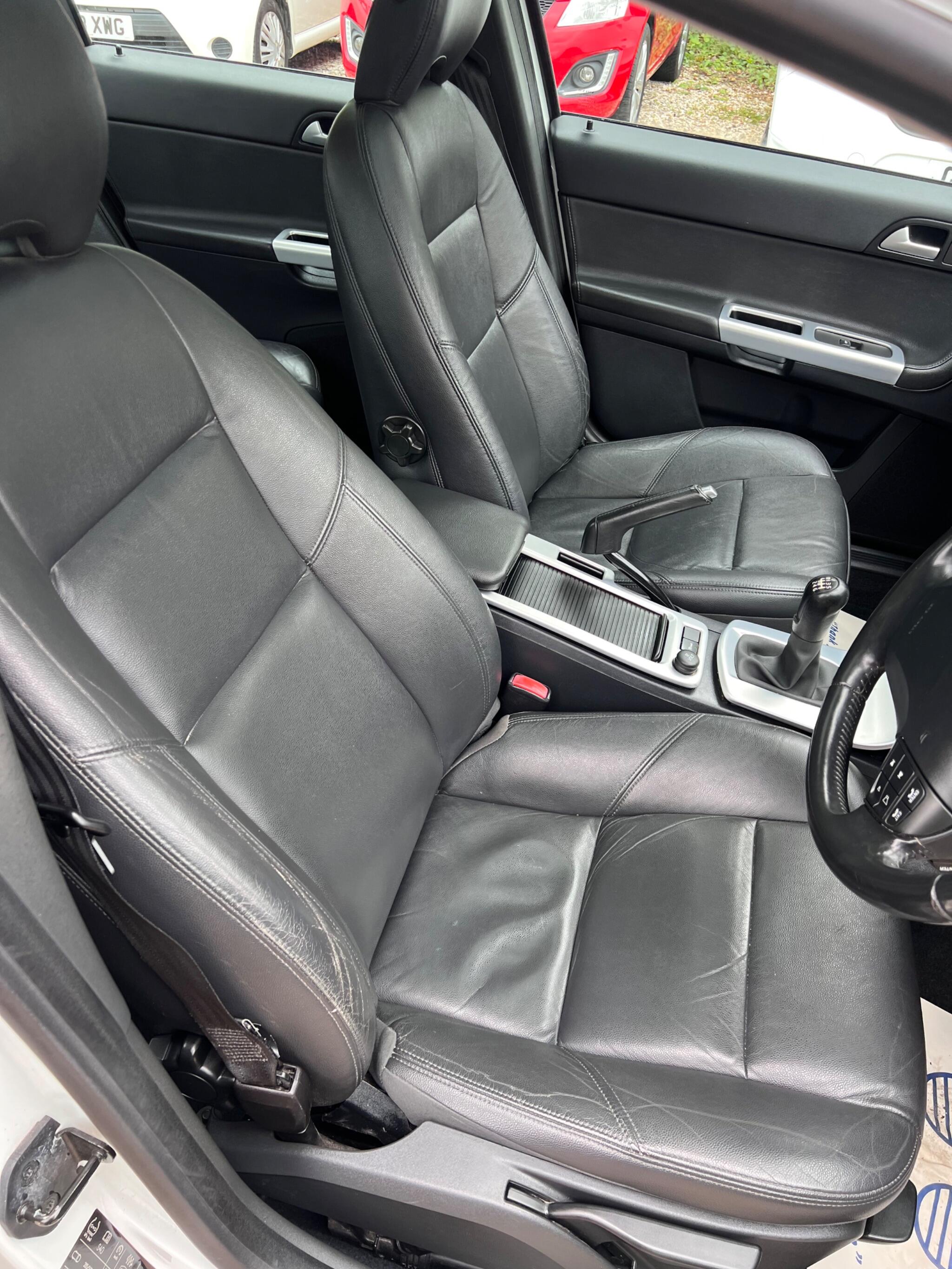 Volvo S40 view 49