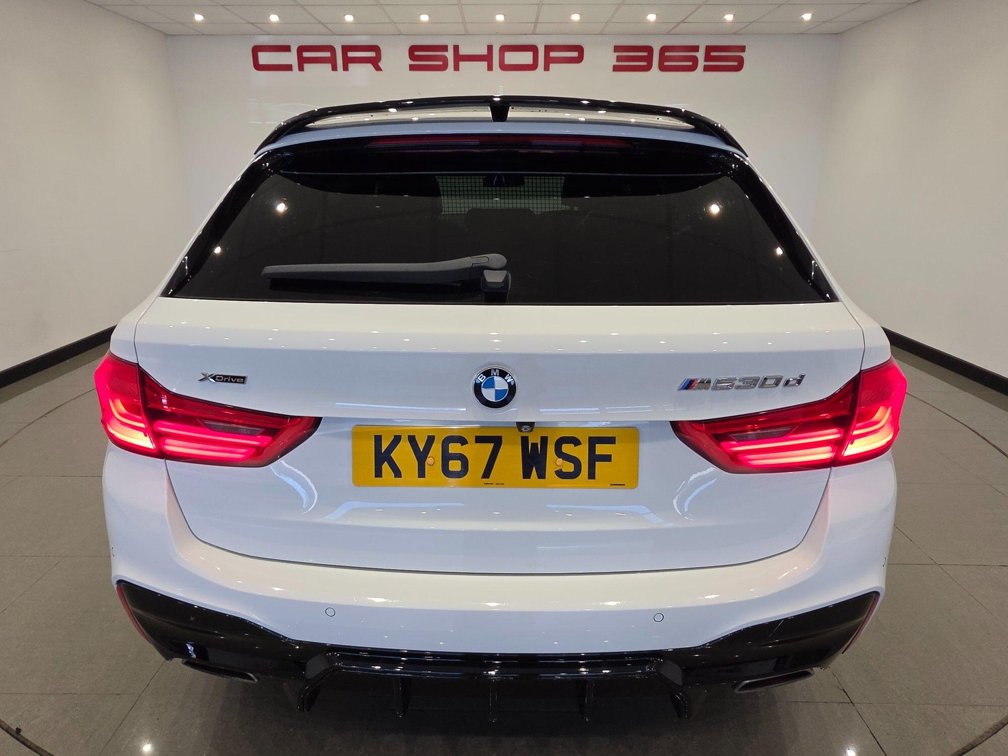 BMW 5 Series view 85