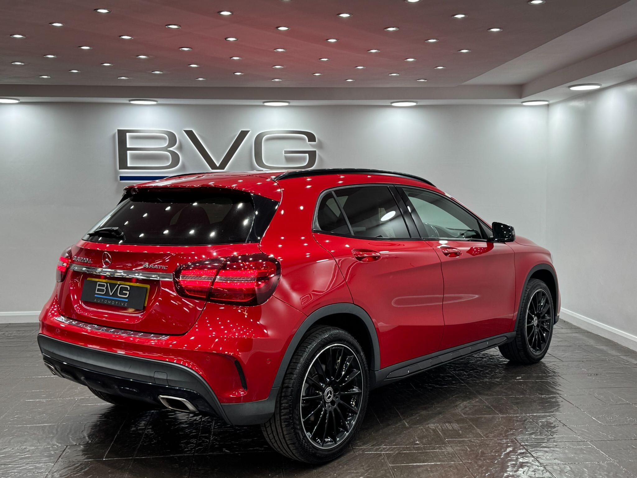 Mercedes-Benz Gla view 11