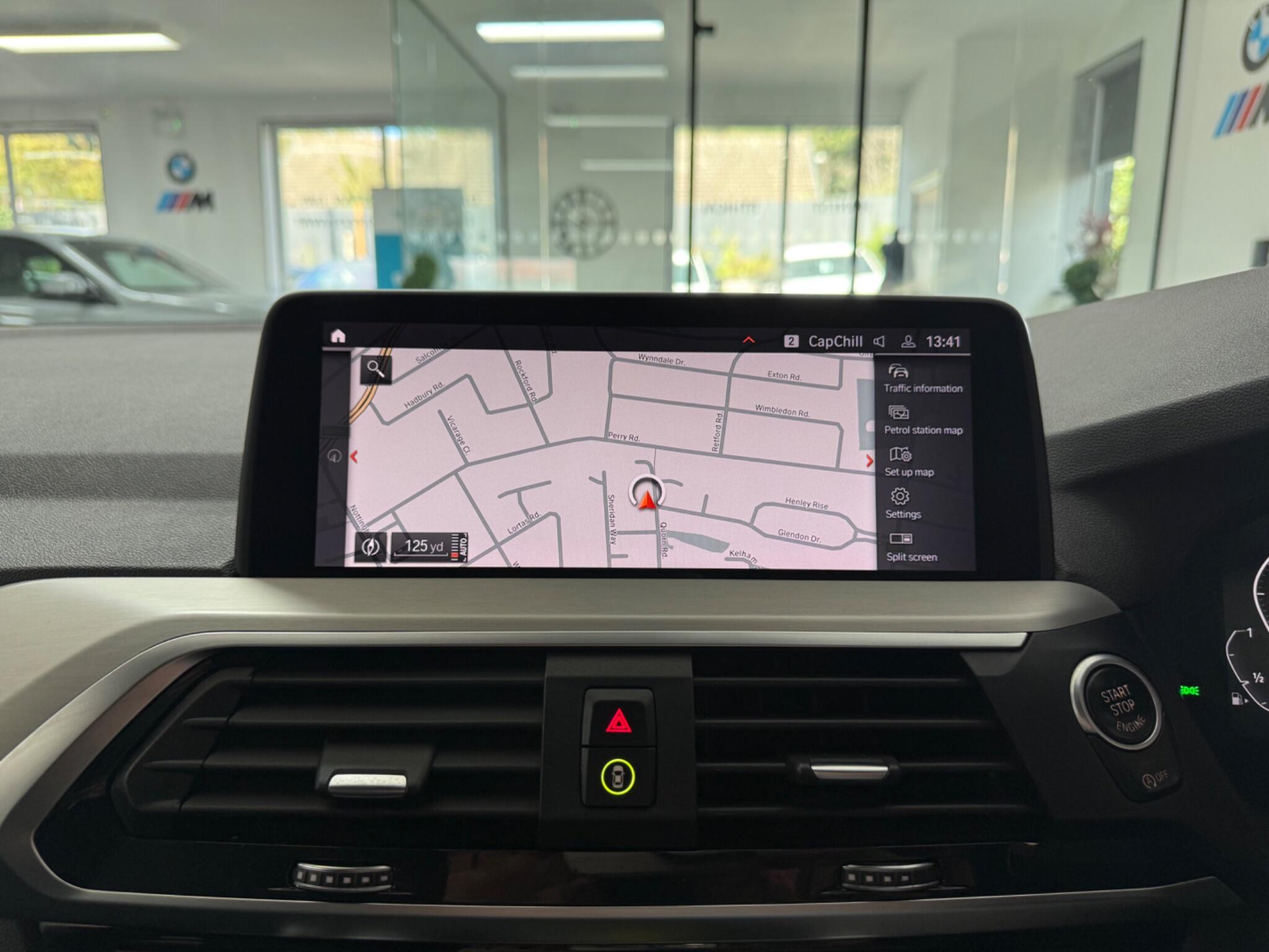 BMW X3 view 11