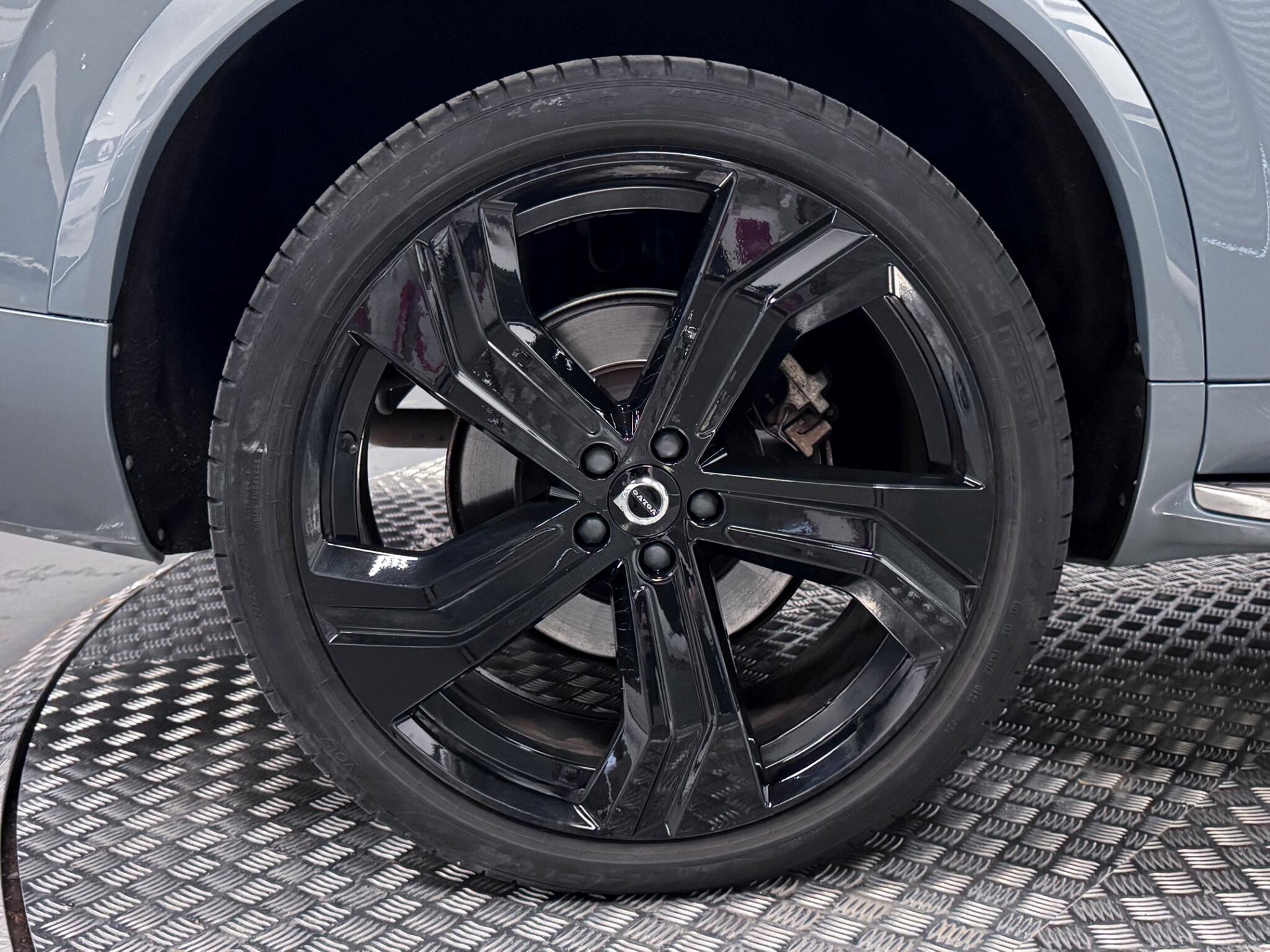 Volvo XC90 view 53