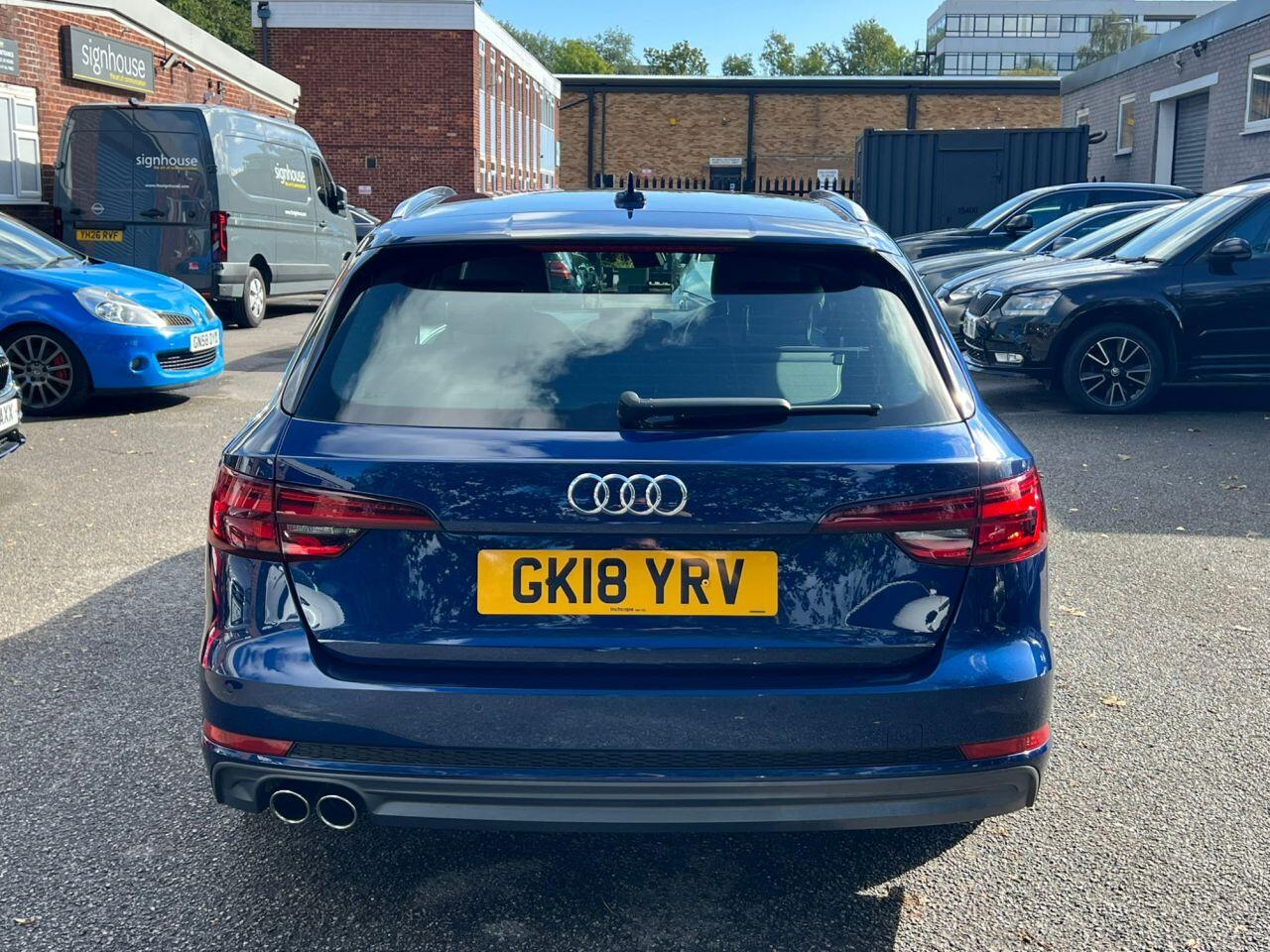 Audi A4 view 13
