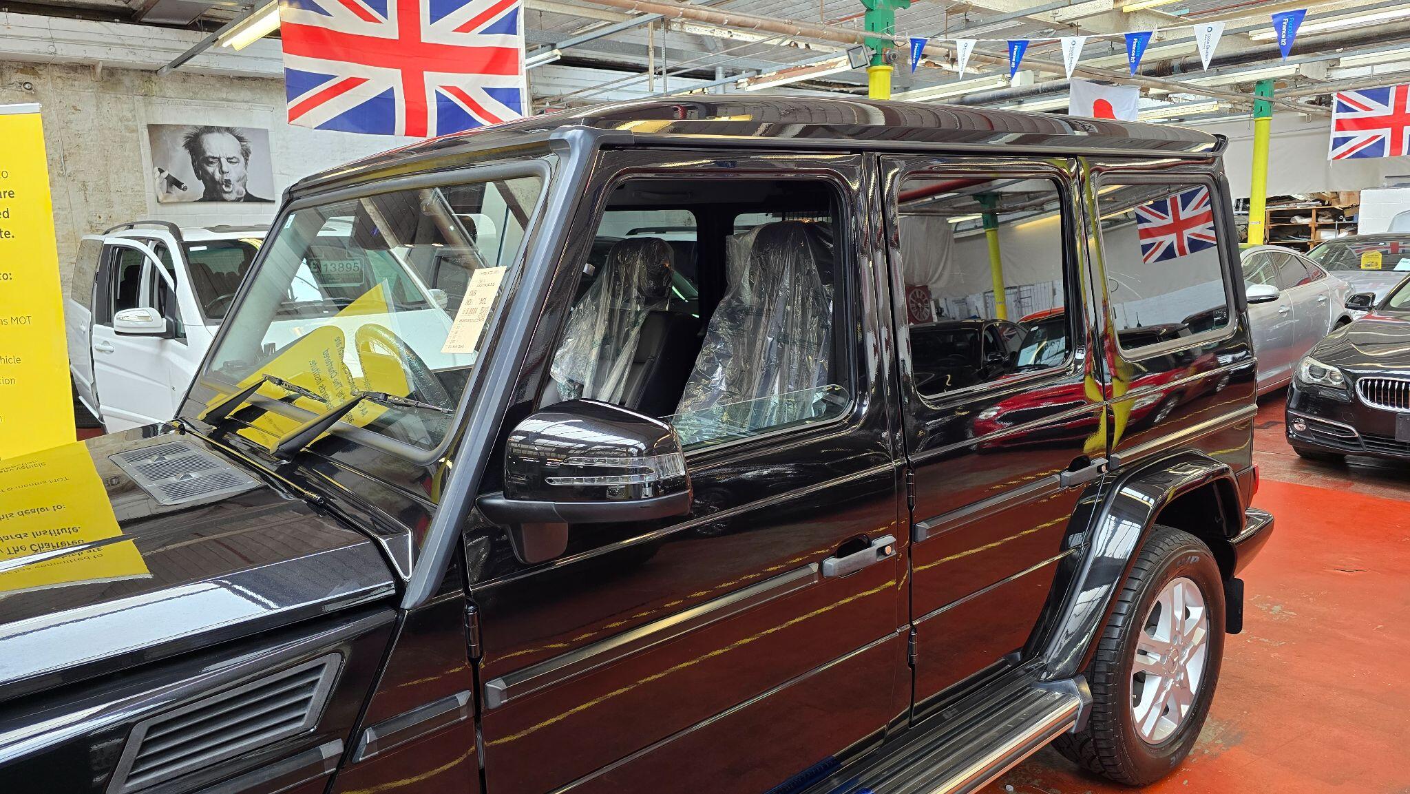 Mercedes-Benz G-Class view 52