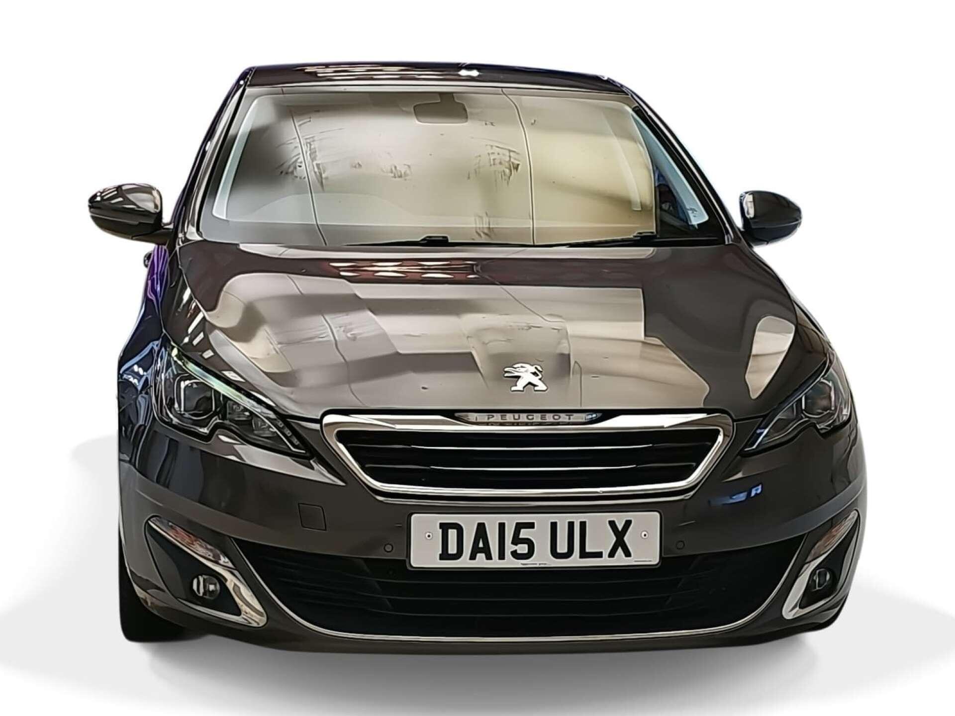 Peugeot 308 view 6