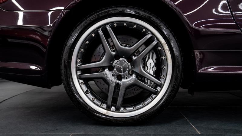 Mercedes-Benz SL view 17