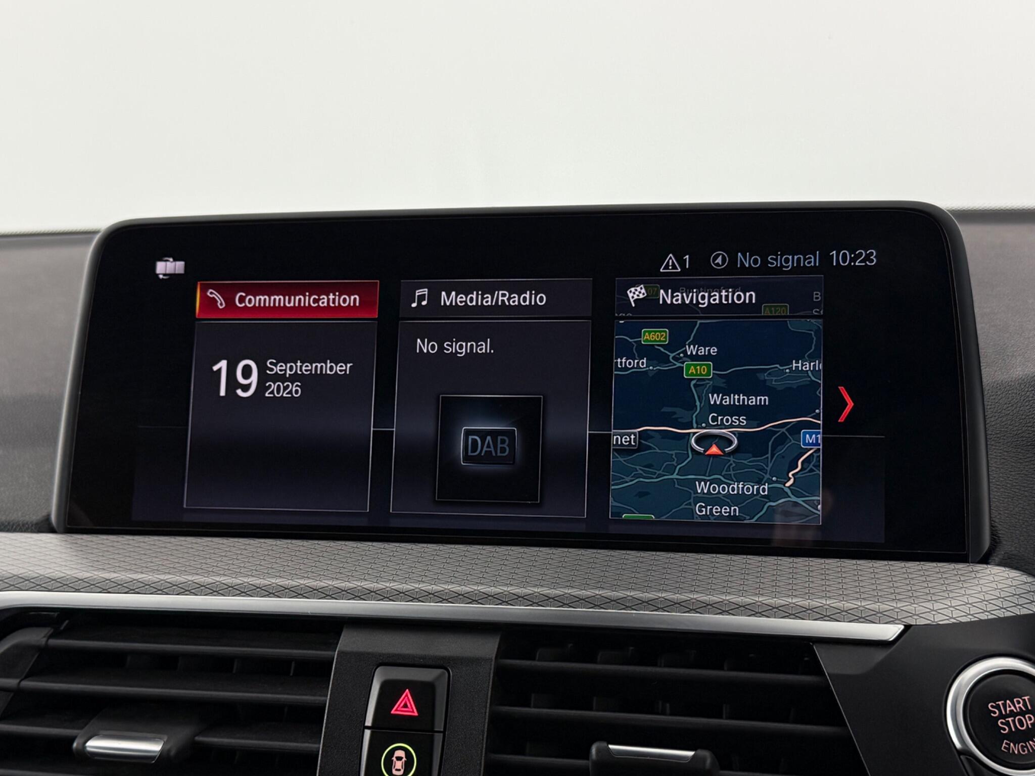 BMW X4 view 26
