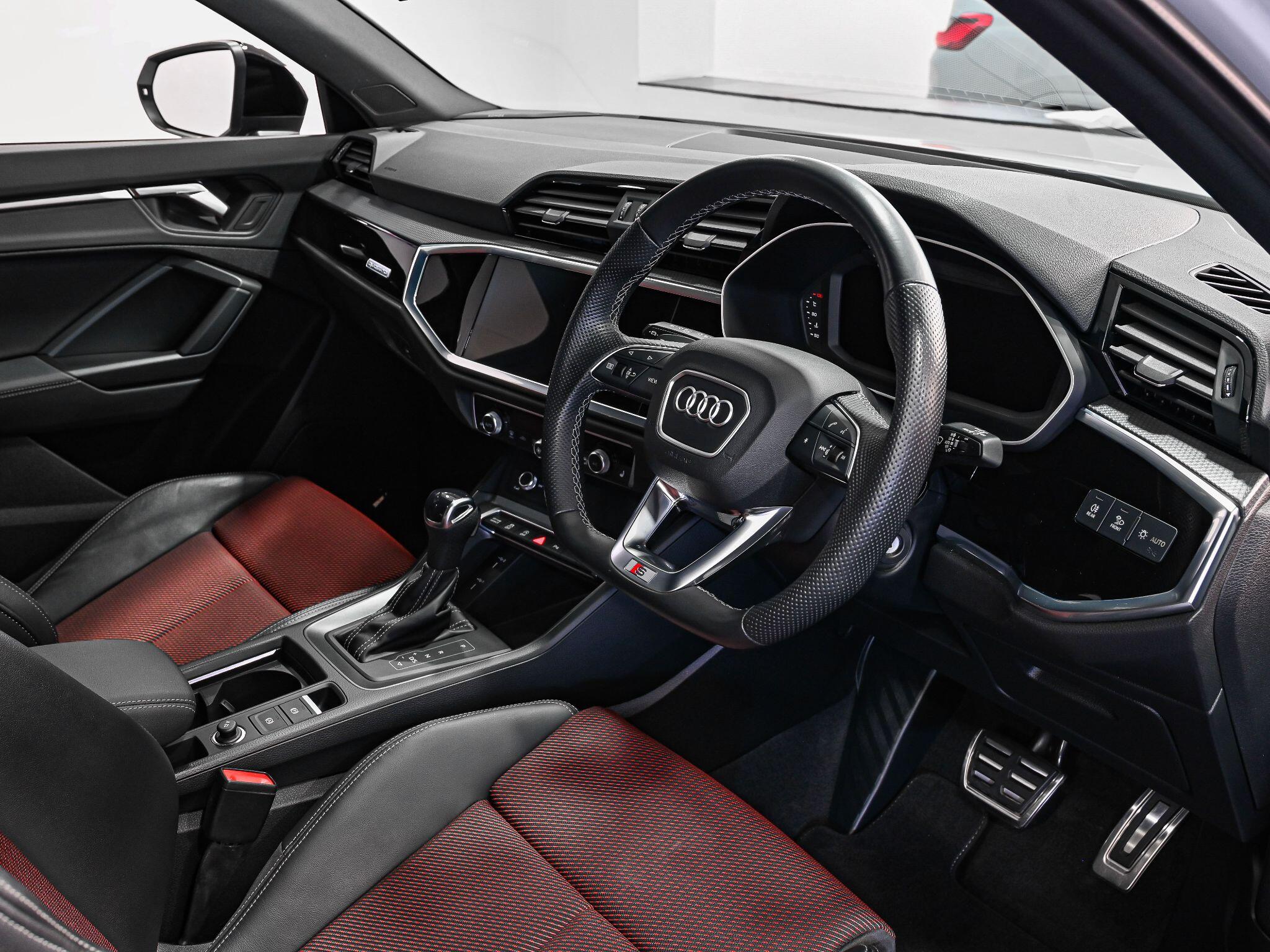 Audi Q3 view 2