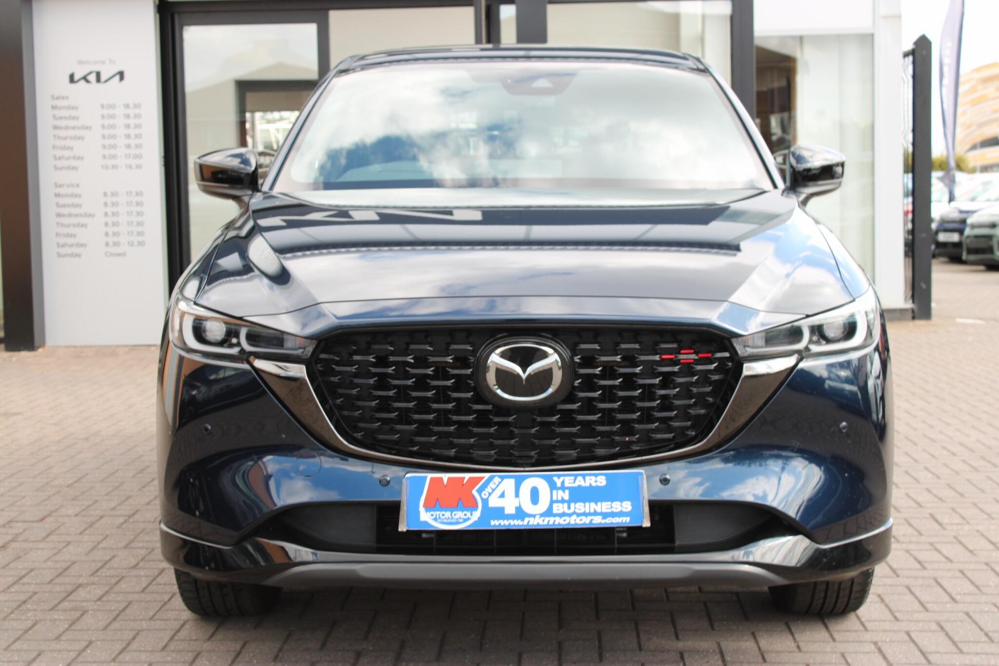 Mazda CX-5 view 3