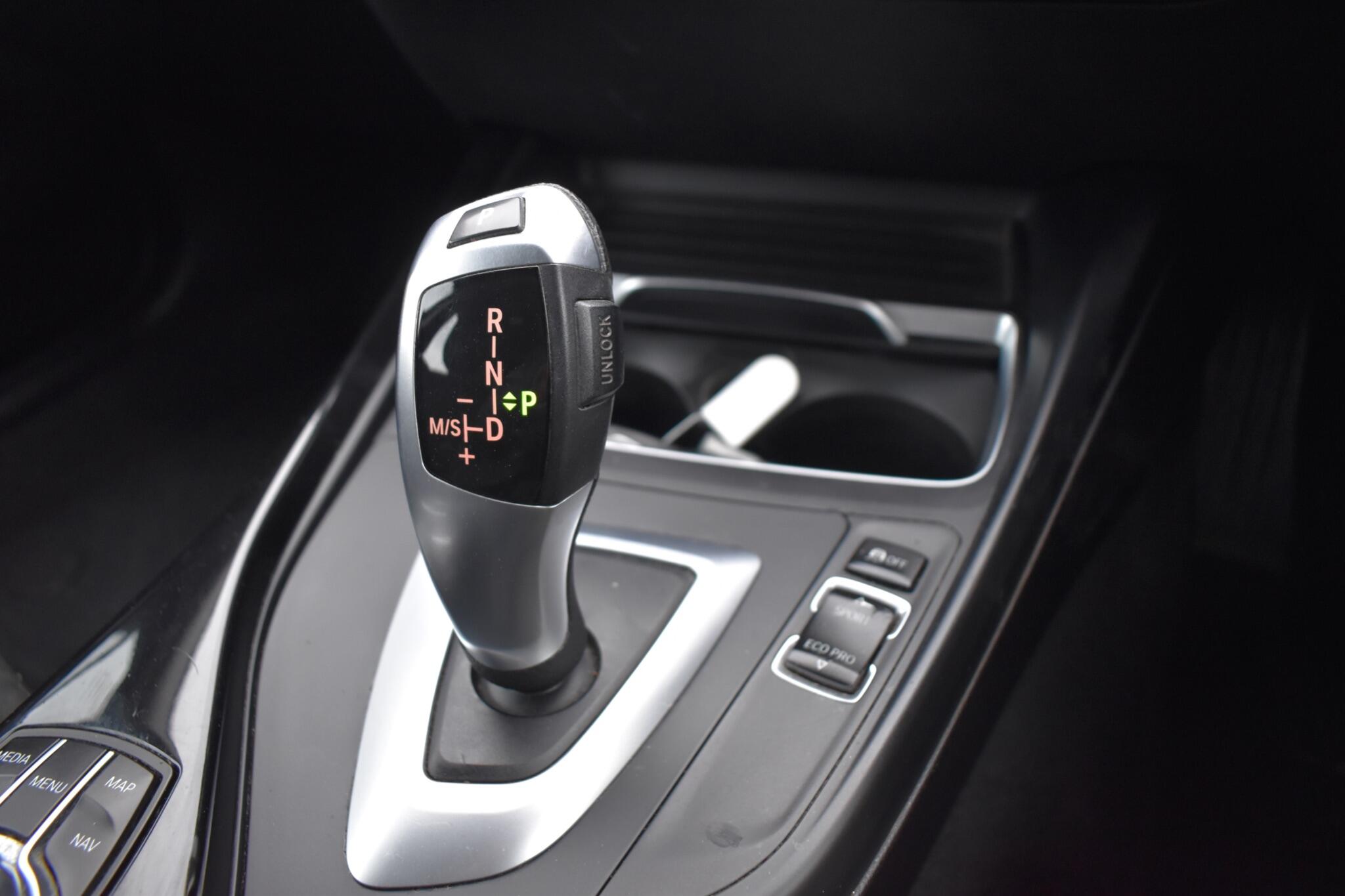 1 Series - 2.0 118d Sport Auto Euro 6 (s/s) 3dr - Image 16