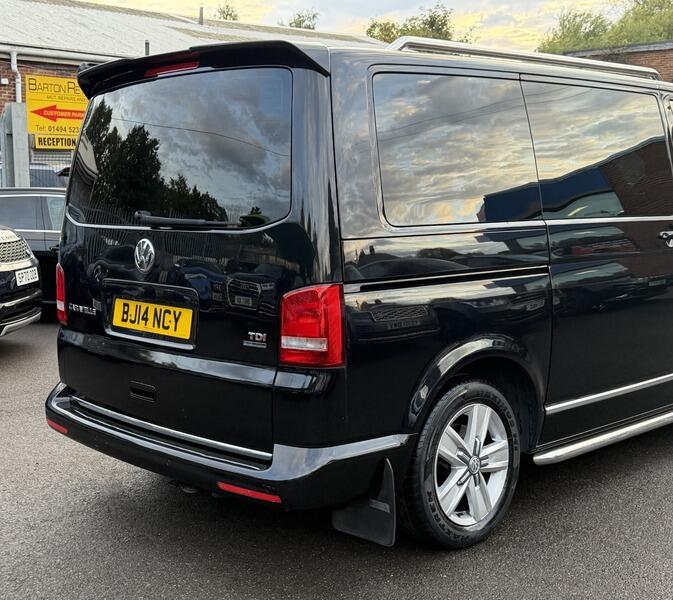Volkswagen Caravelle view 16