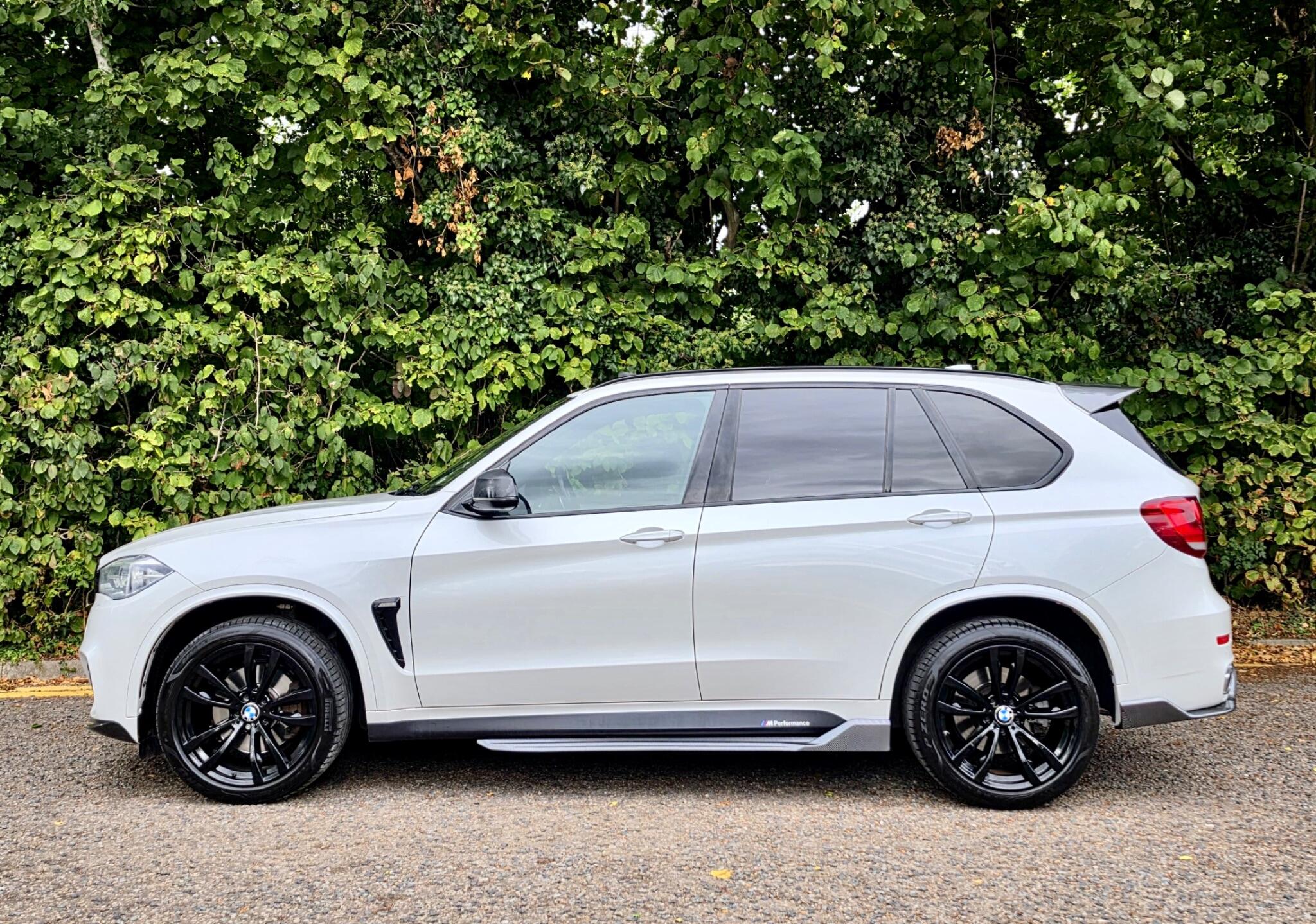 BMW X5 view 23