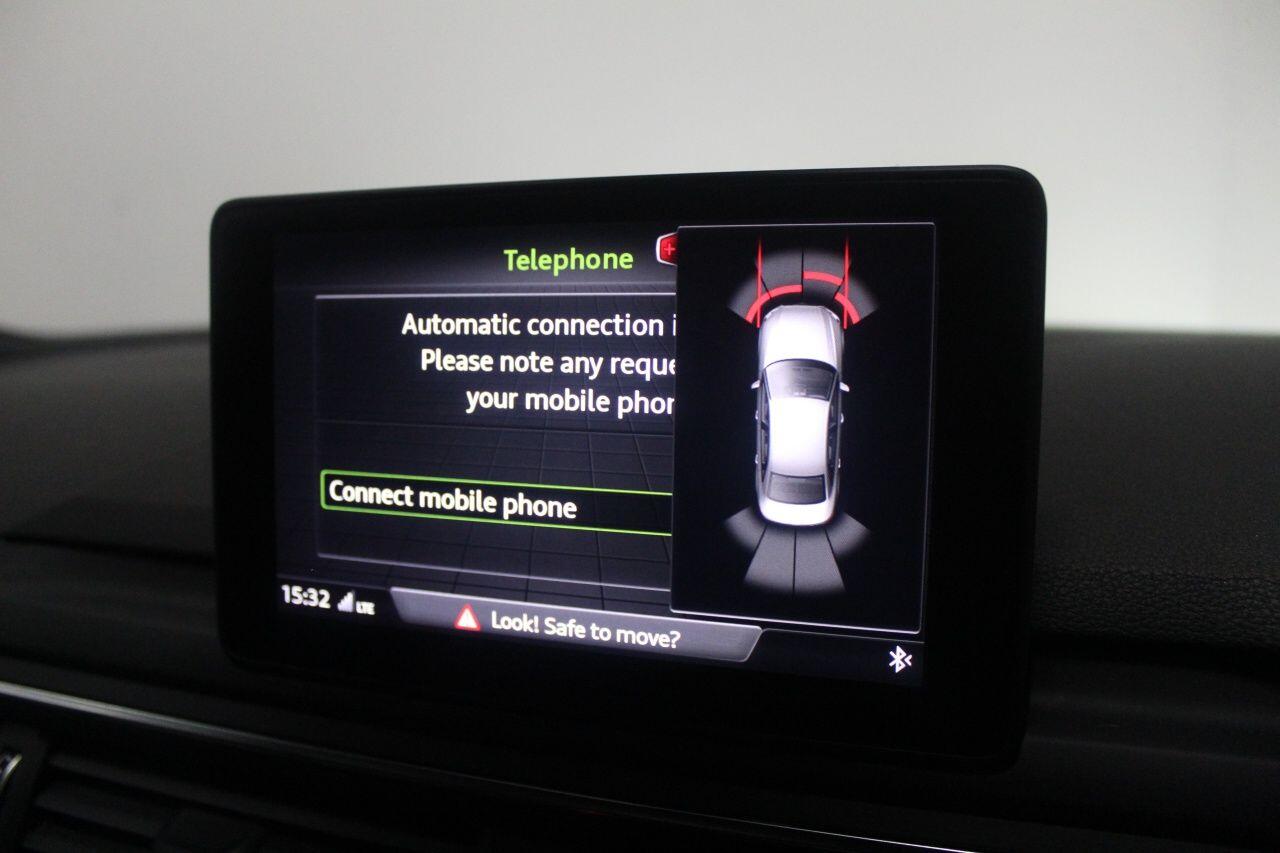 Audi A4 view 35