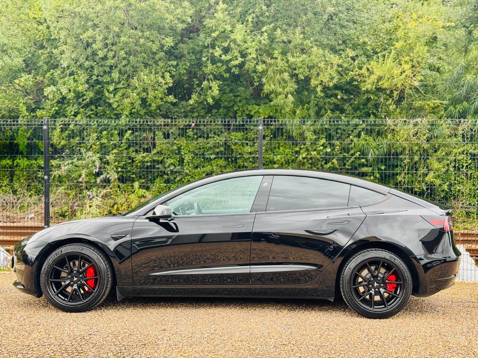 Tesla Model 3 view 9