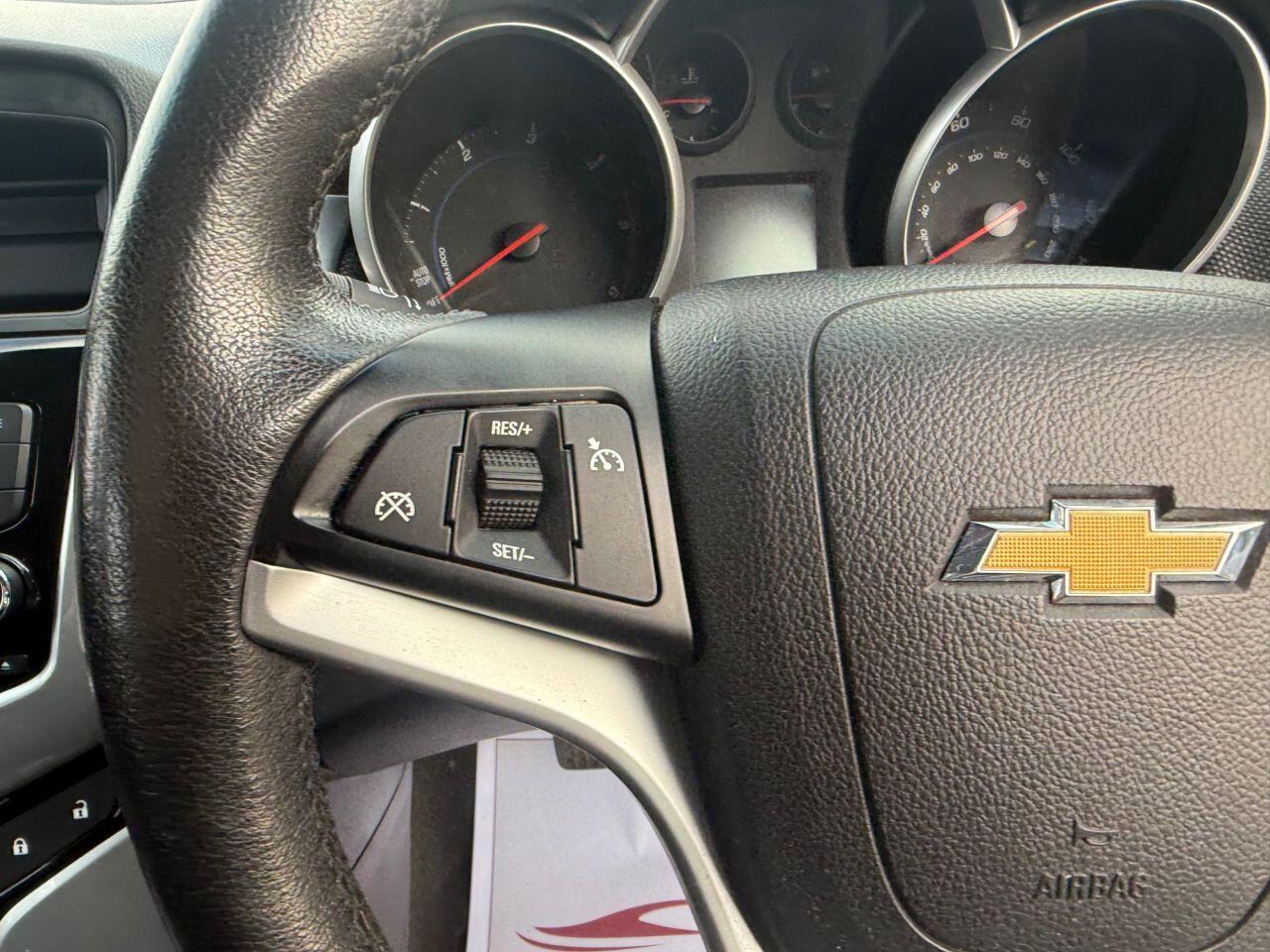 Chevrolet Cruze view 16