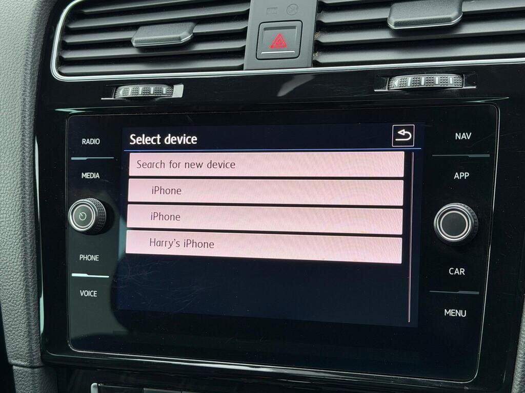 Volkswagen Golf view 35