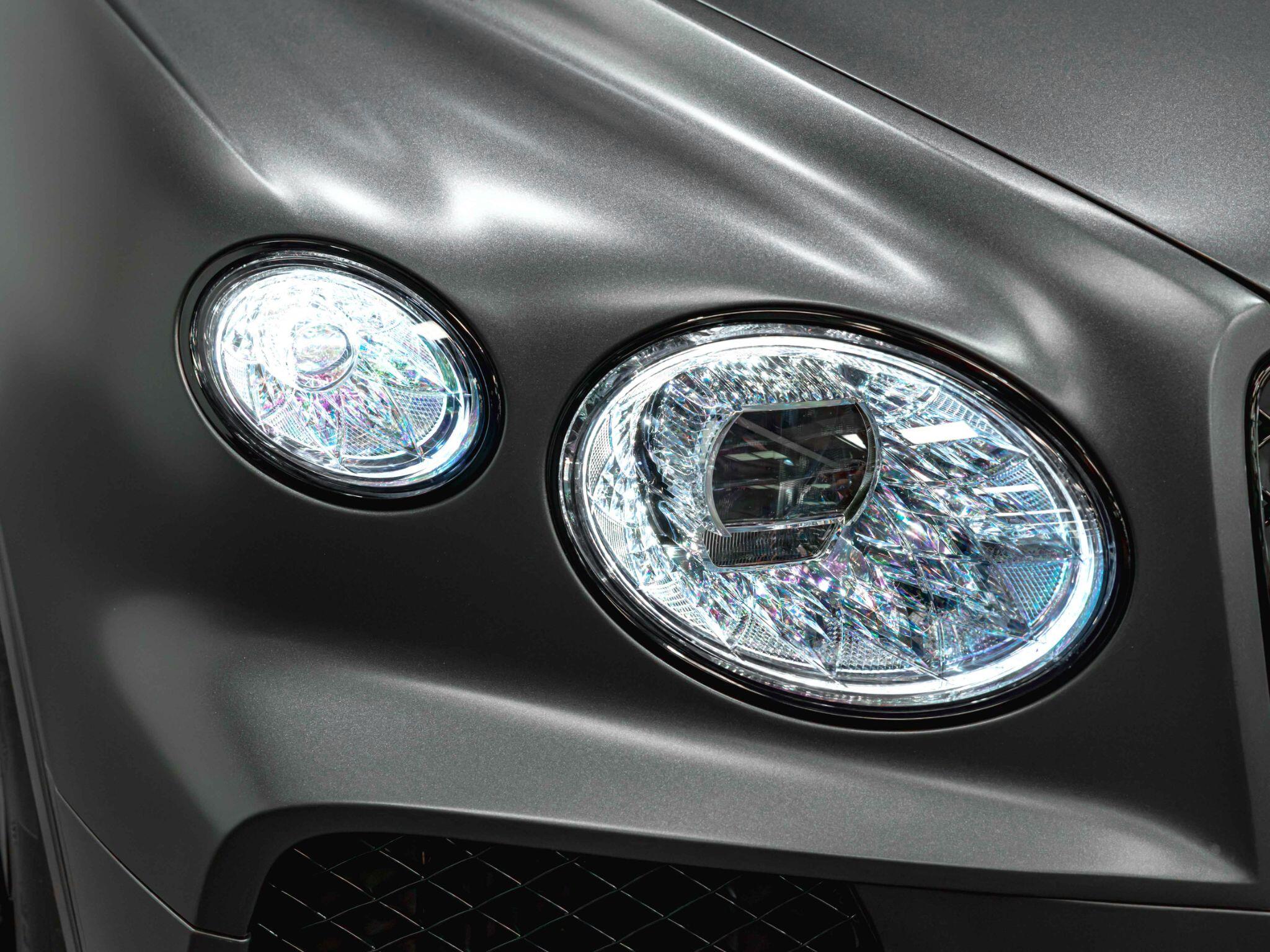 Bentley Bentayga view 15
