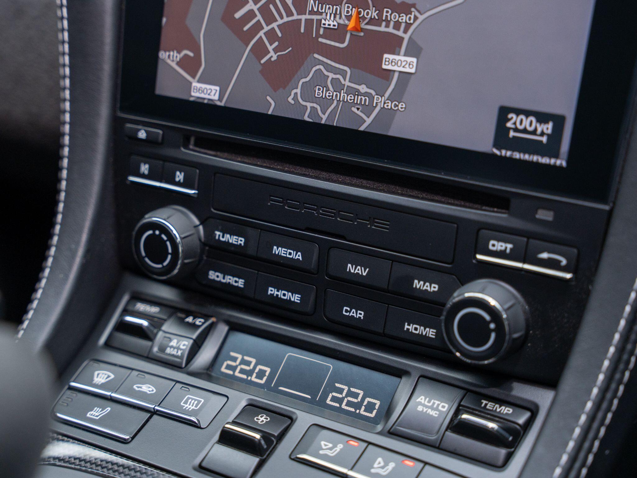 Porsche Cayman view 22