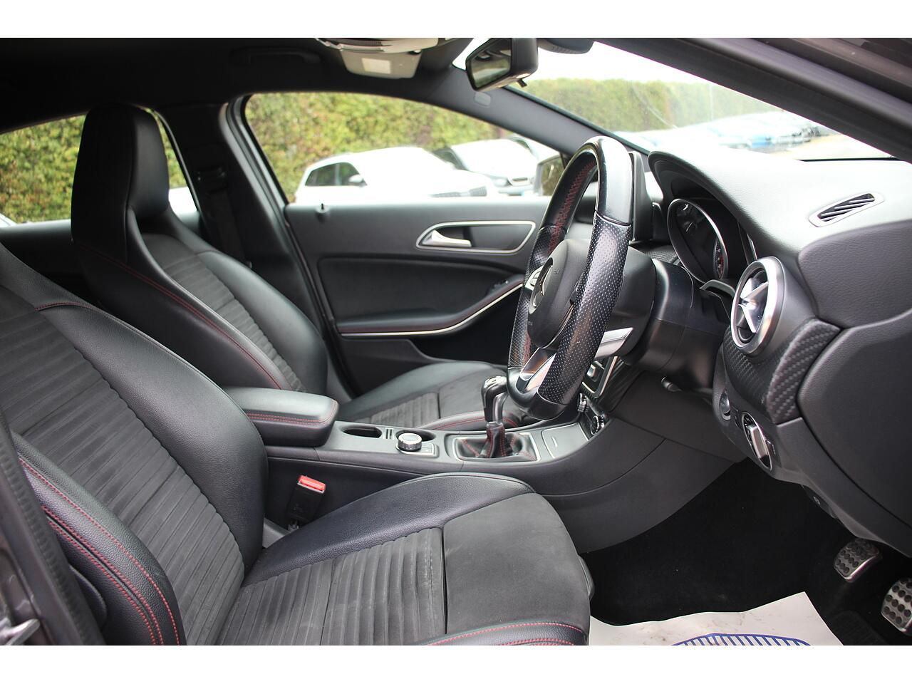 Mercedes-Benz A-Class view 13