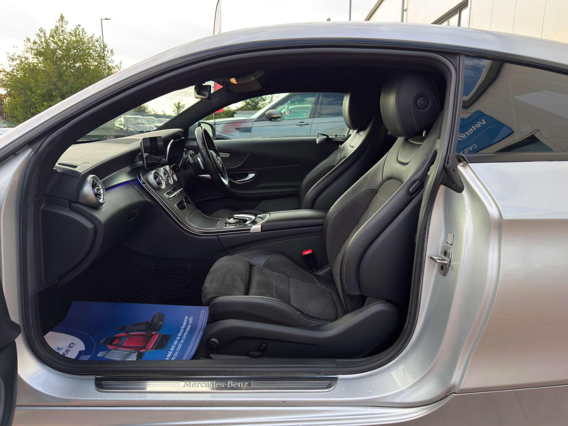 Mercedes-Benz C Class view 38