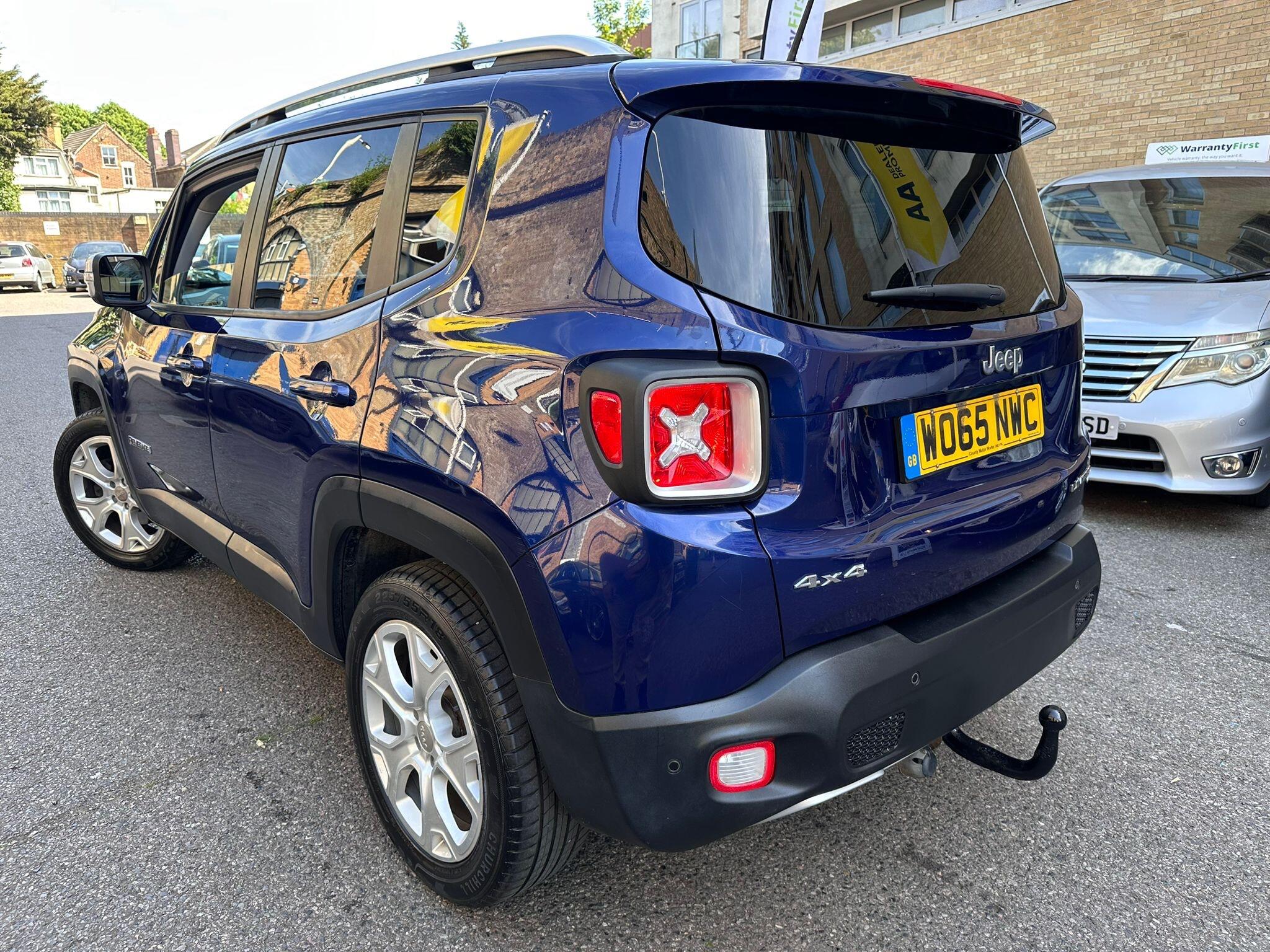 Jeep Renegade view 4