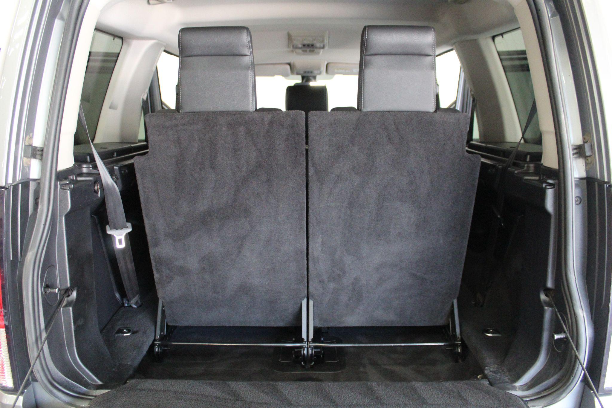 Land Rover Discovery view 27